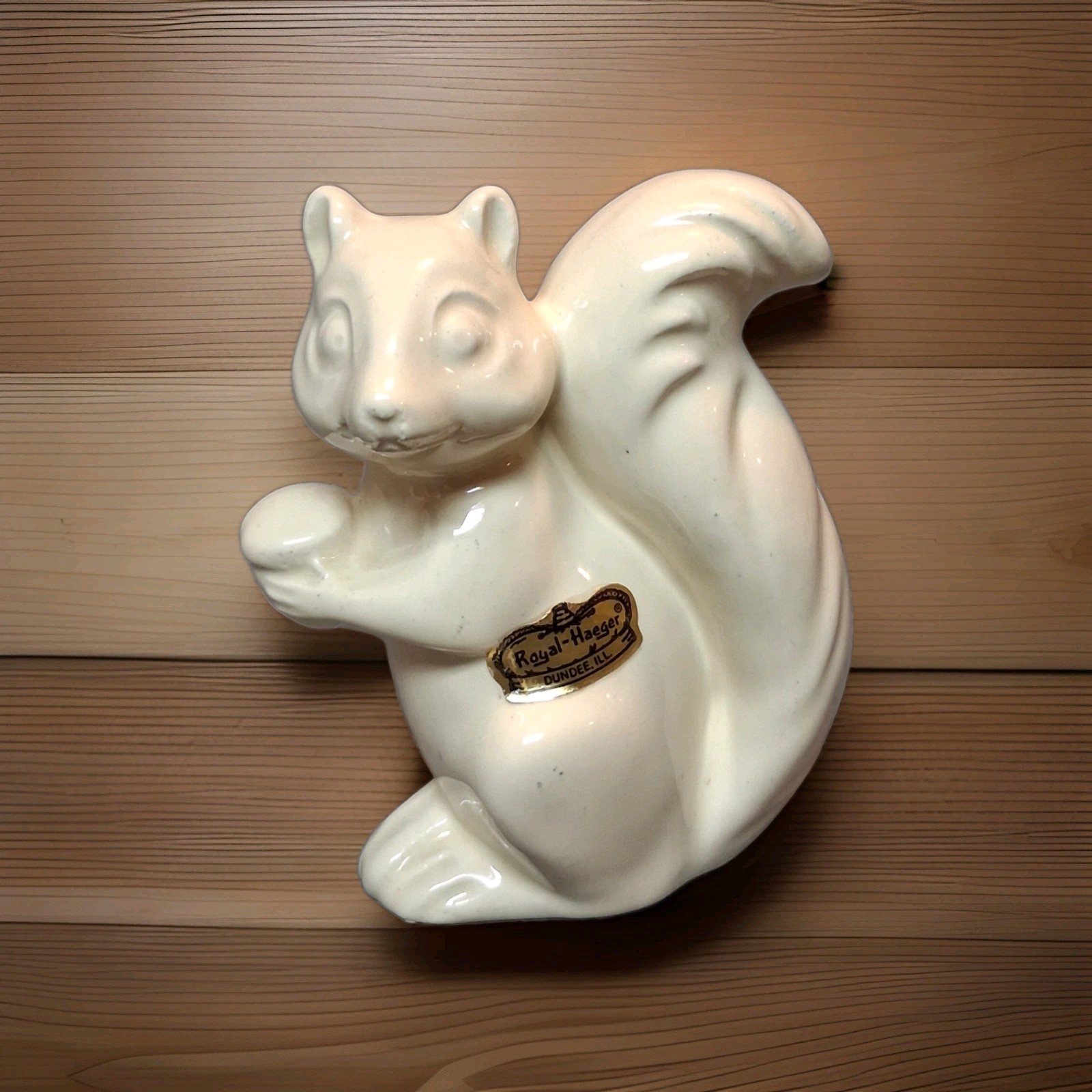 Vintage Royal Haeger Ivory Squirrel with Nut Figurine  Paper Label