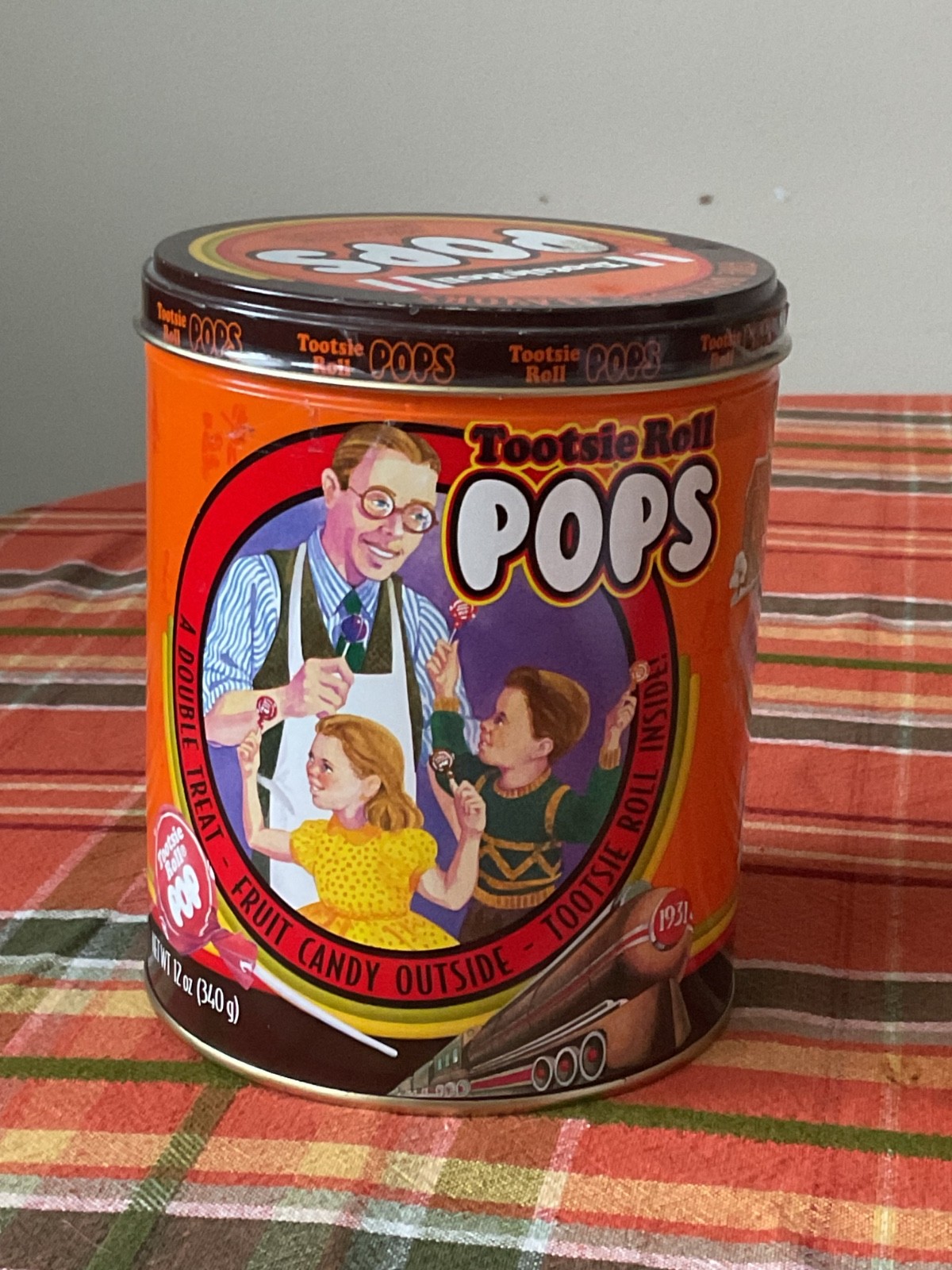 Vintage Tootsie Pop Tin 1931-1977. Limited Edition 1st in the Series Empty. 6 3/