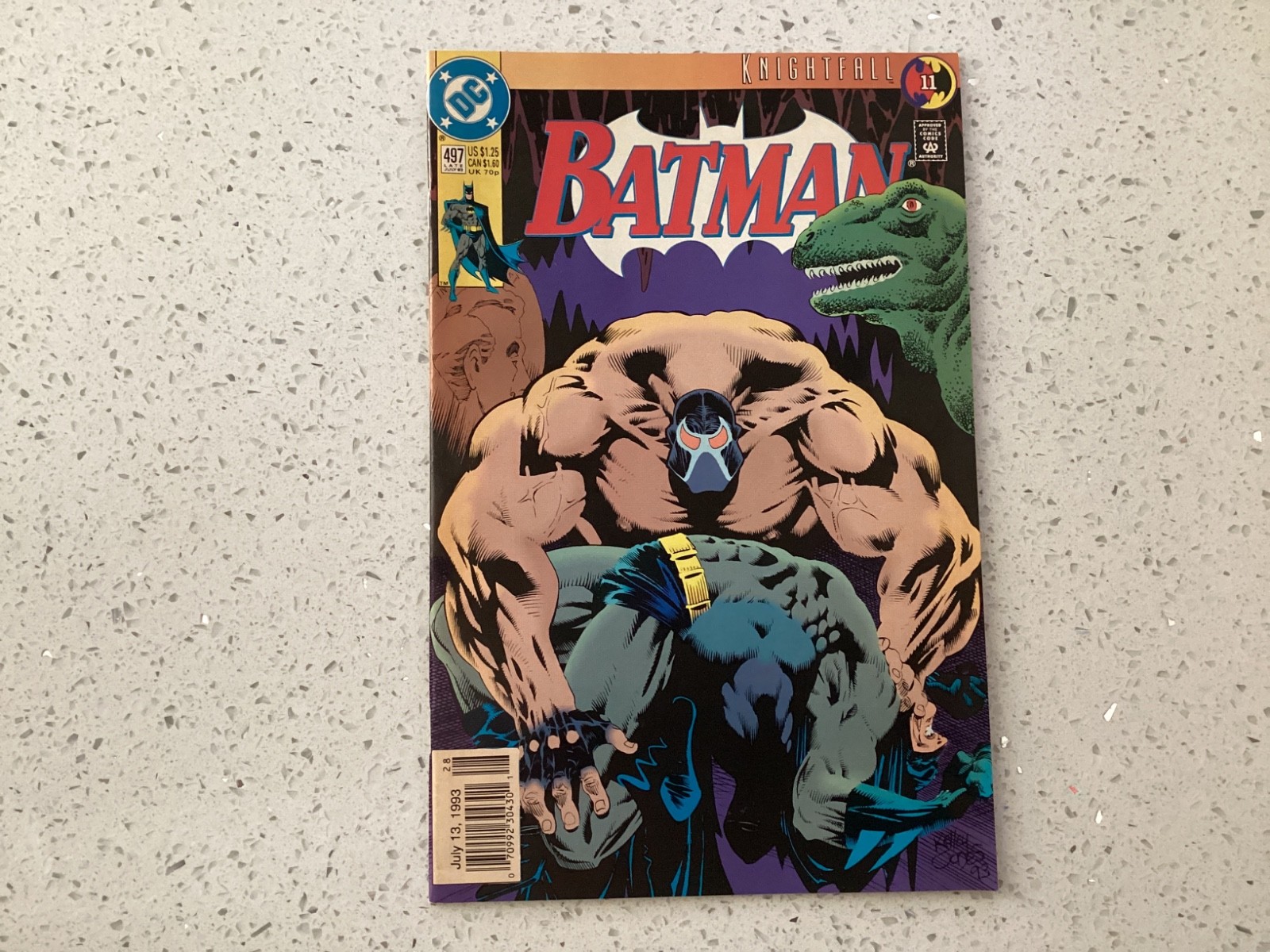 BATMAN #497 NEWSSTAND EDITION VARIANT 1993 BANE BREAKS BAT BACK KNIGHTFALL