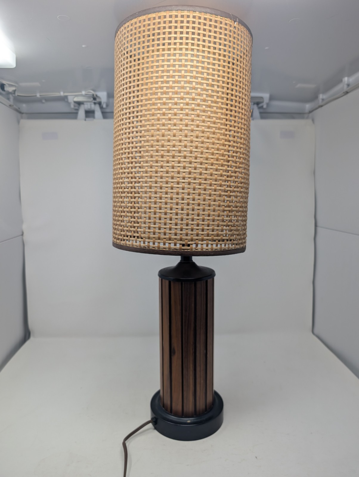 Vtg 1960s 24” Danish Gruvwood Table Lamp w/Original Double Drum Wicker Shade