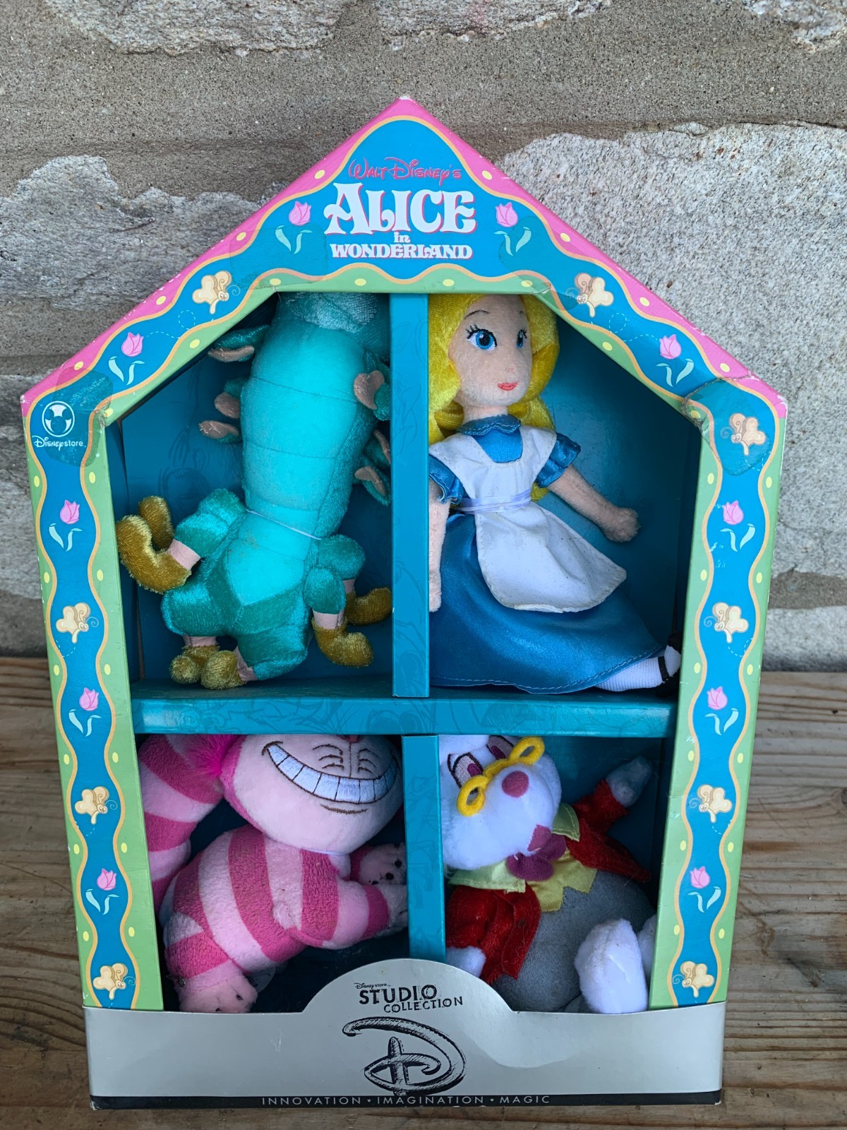 Disney Alice In Wonderland Studio Collection Mini Plush Toys Boxed Set New Box Disney Alice In Wonderland Studio Collection Mini Plush Toys Boxed Set New Box