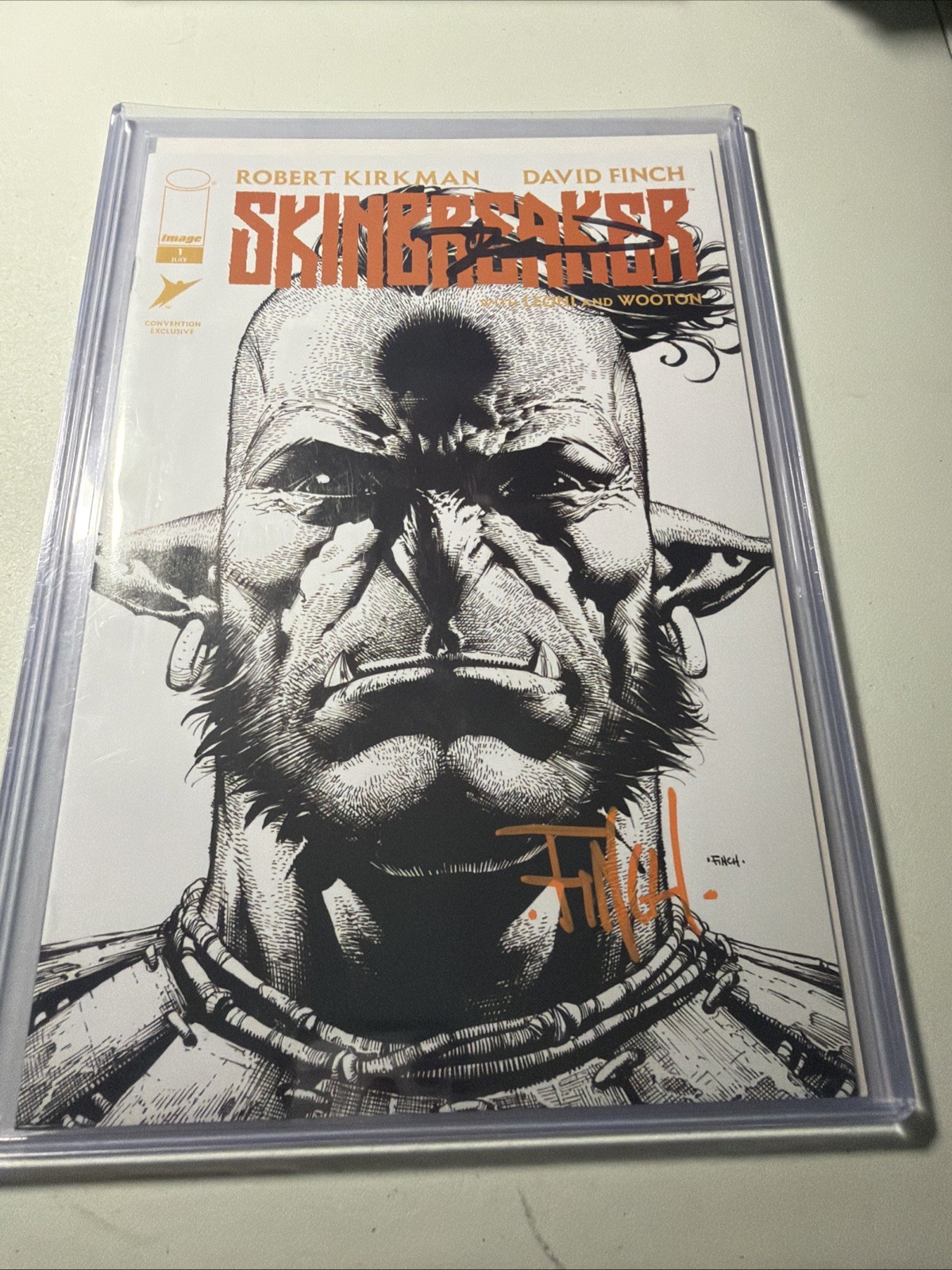 Skinbreaker #1 (SDCC Exclusive Preview Edition) Signed By Kirkman & Finch Skinbreaker #1 (SDCC Exclusive Preview Edition) Signed By Kirkman & Finch
