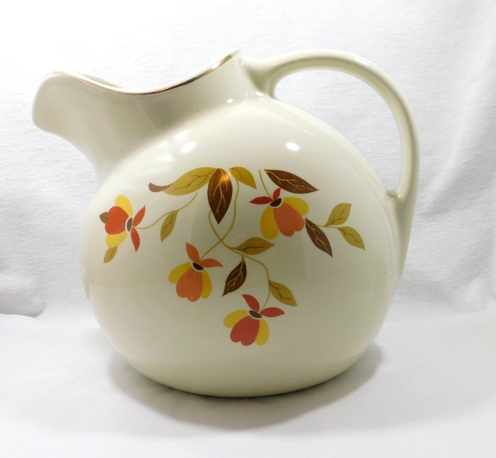 Vintage 40s Hall Jewel Tea Autumn Leaf Tilted Ball 8\