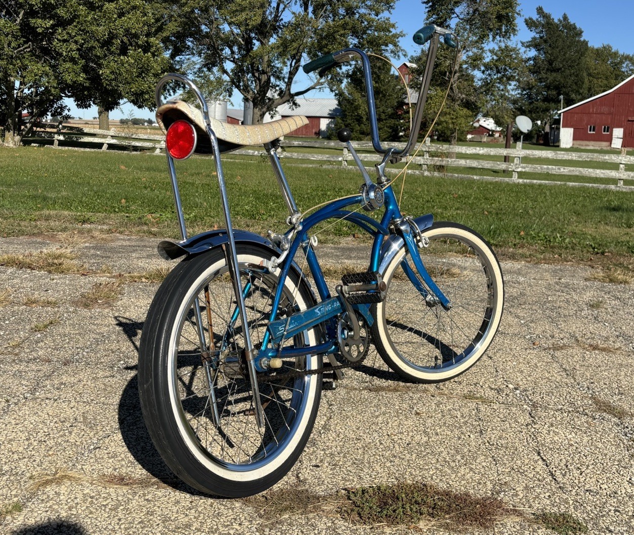 1968 Schwinn Stingray Deluxe 3 Speed 1968 Schwinn Stingray Deluxe 3 Speed