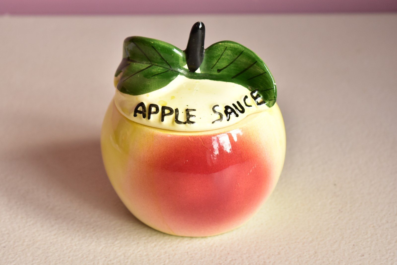 LARGE VINTAGE TONI RAYMOND APPLE SAUCE POT EXCELLENT 