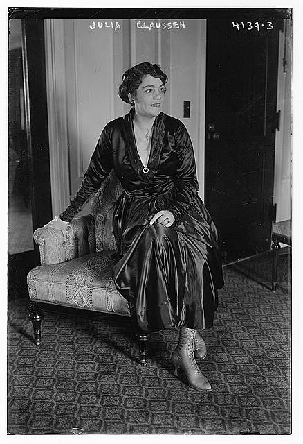 Photo:Julia Claussen Swedish Mezzo-Soprano Opera Singer 1910s Portrait