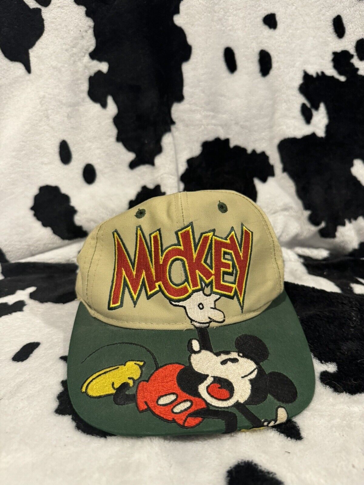 Vintage 90s Mickey Mouse Disney Store Embroidered Snapback Dad Cap RARE