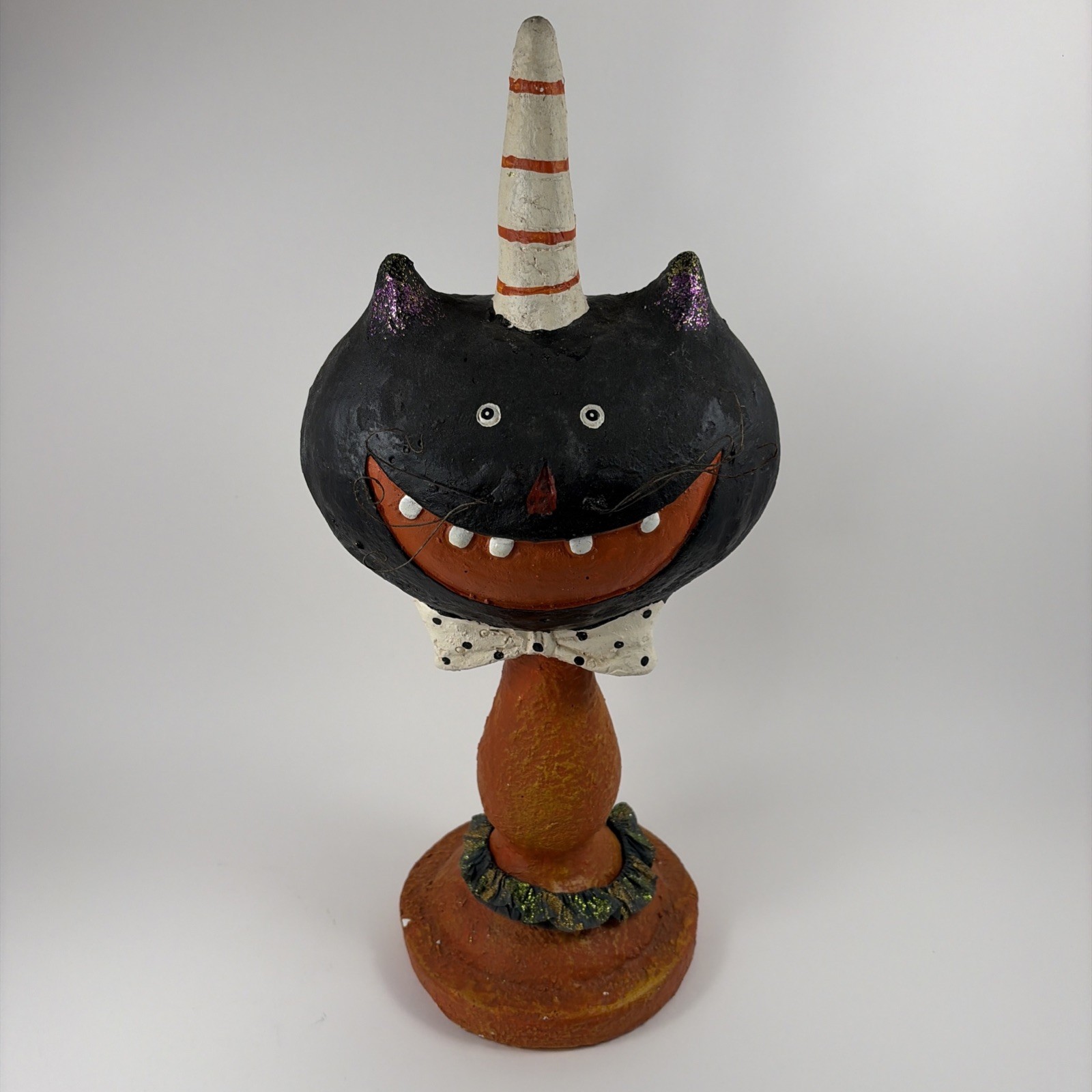 VTG 17” Folk Art Halloween Primitive Paper Mache Black Cat Face On Pedestal