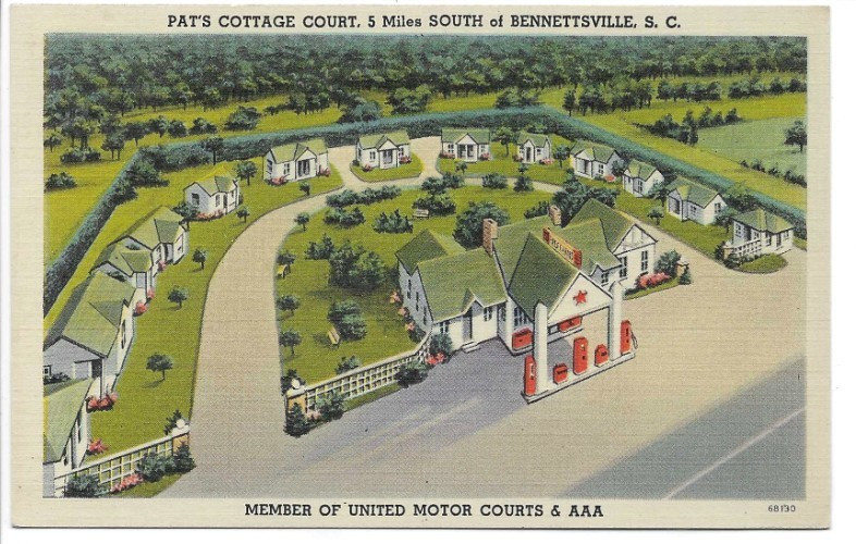 LINEN Postcard        PAT\'S COTTAGE COURT  -  BENNETTSVILLE, SOUTH CAROLINA