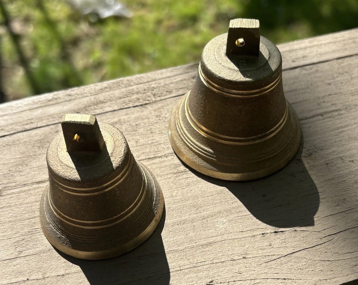 Vintage Bronze Bells No. 5 & 6 Carriage Or Hitch Vehicle Lot Of Two *Read*