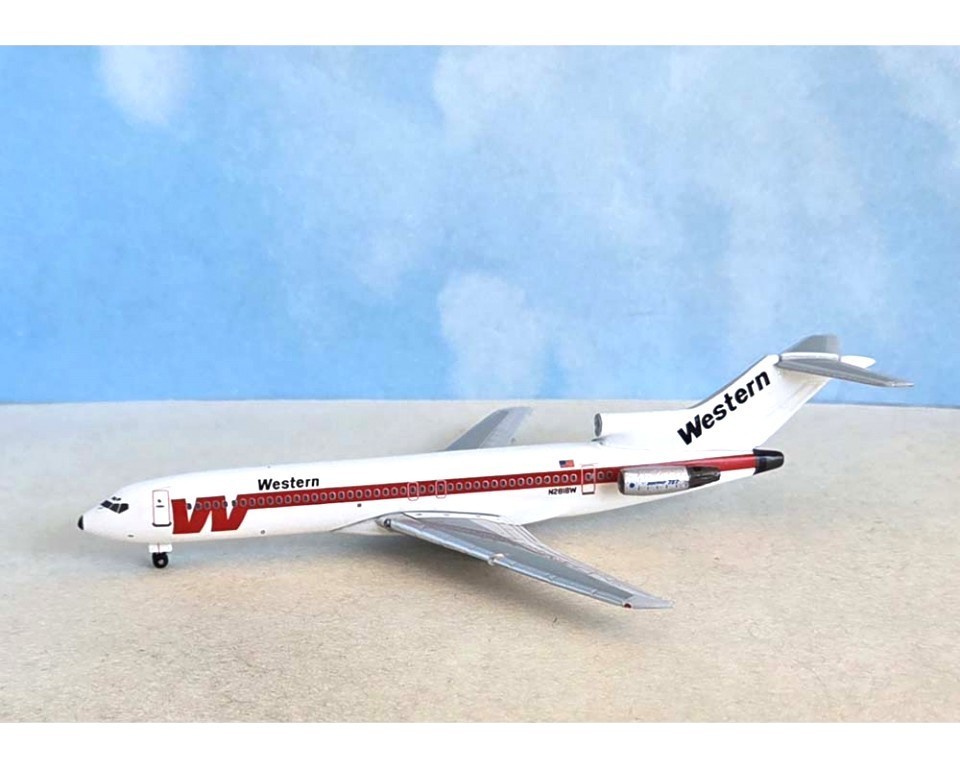 Aeroclassics AC411559 Western Airlines Boeing 727-200 N2818W Diecast 1/400 Model