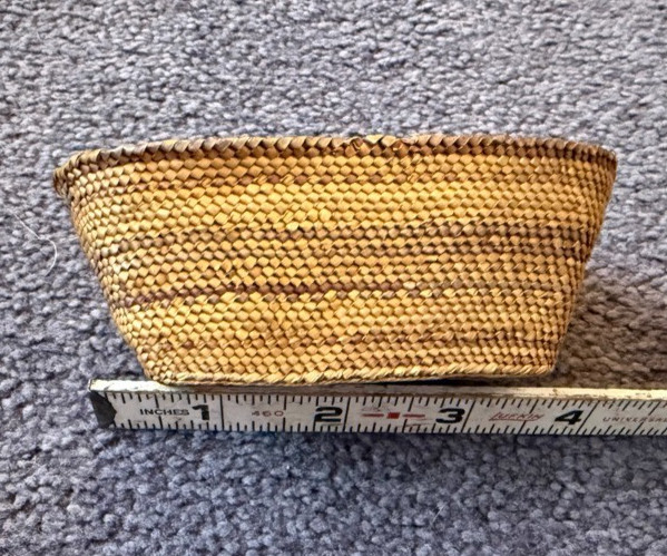 Nootka Makah Mini Fine Woven Basket Rectangular Base Nuu-chah-nulth Vintage