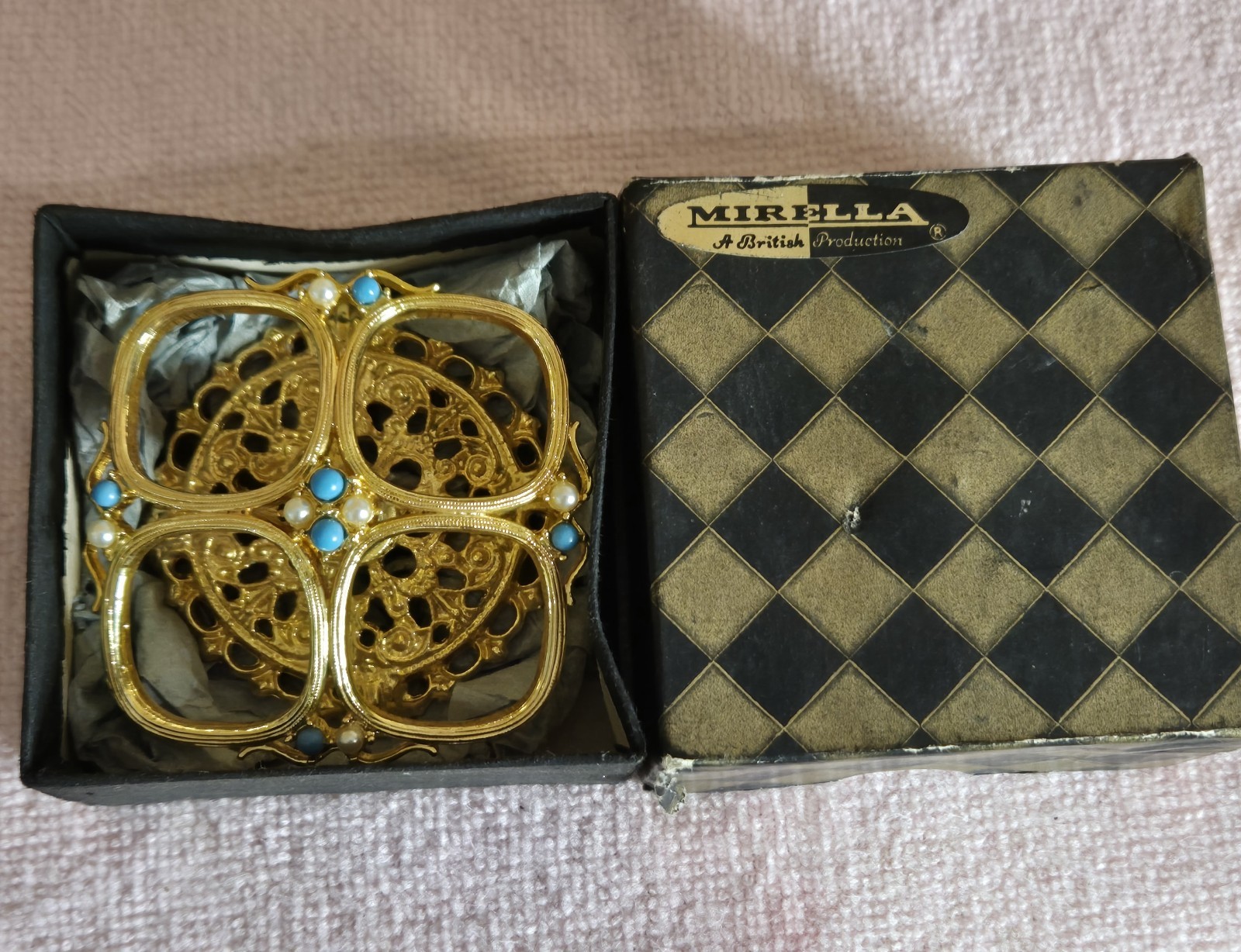 Vintage MIRELLA gold Tone lipstick holder NEVER USED - WITH BOX