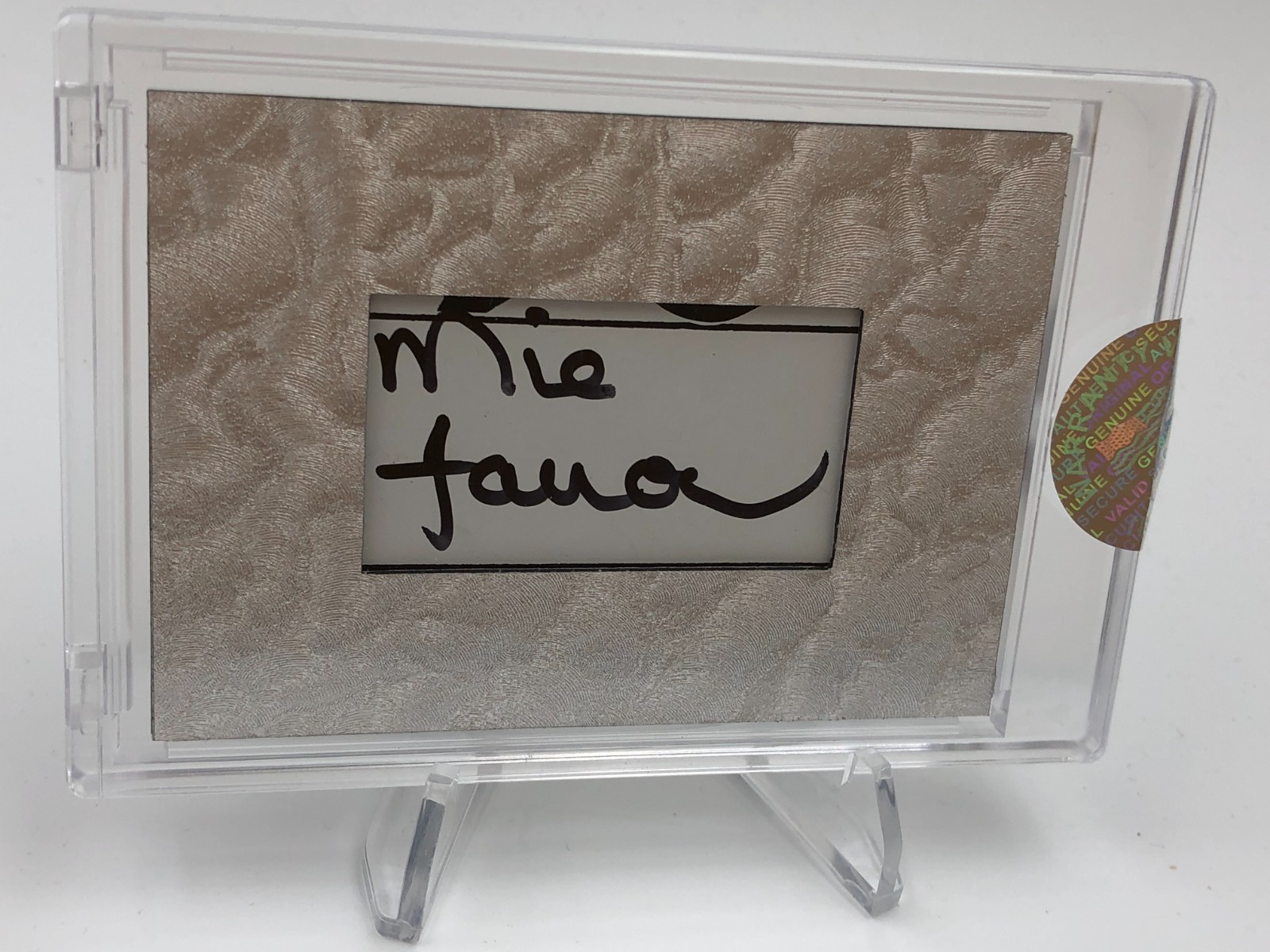 MIA FARROW CUT AUTO Card 1 of 1 The Bar PIECES Signed JSA Certified True 1/1 MIA FARROW CUT AUTO Card 1 of 1 The Bar PIECES Signed JSA Certified True 1/1