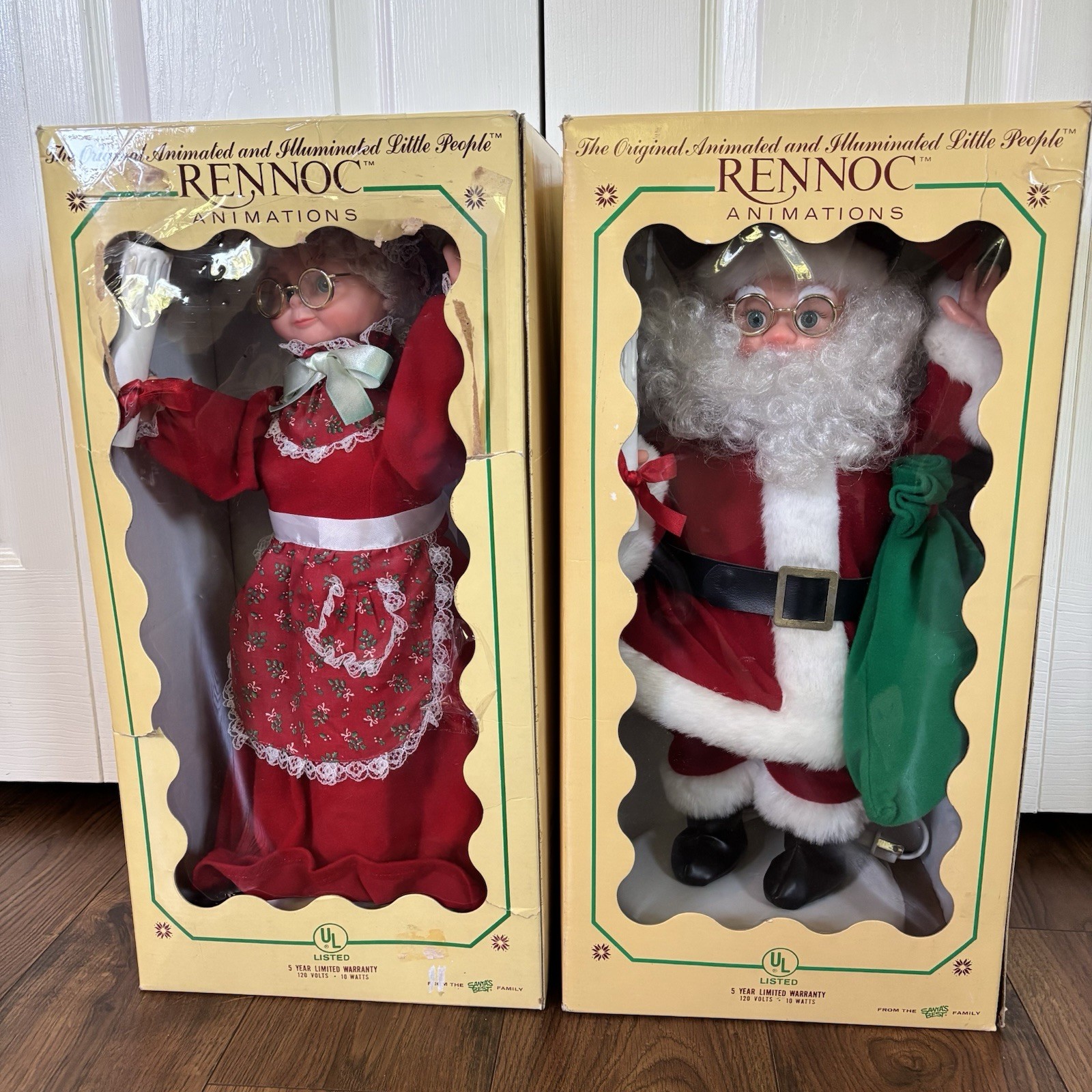 Vintage RENNOC Animated Christmas Santa & Mrs Claus Lighted Illuminated Set Work