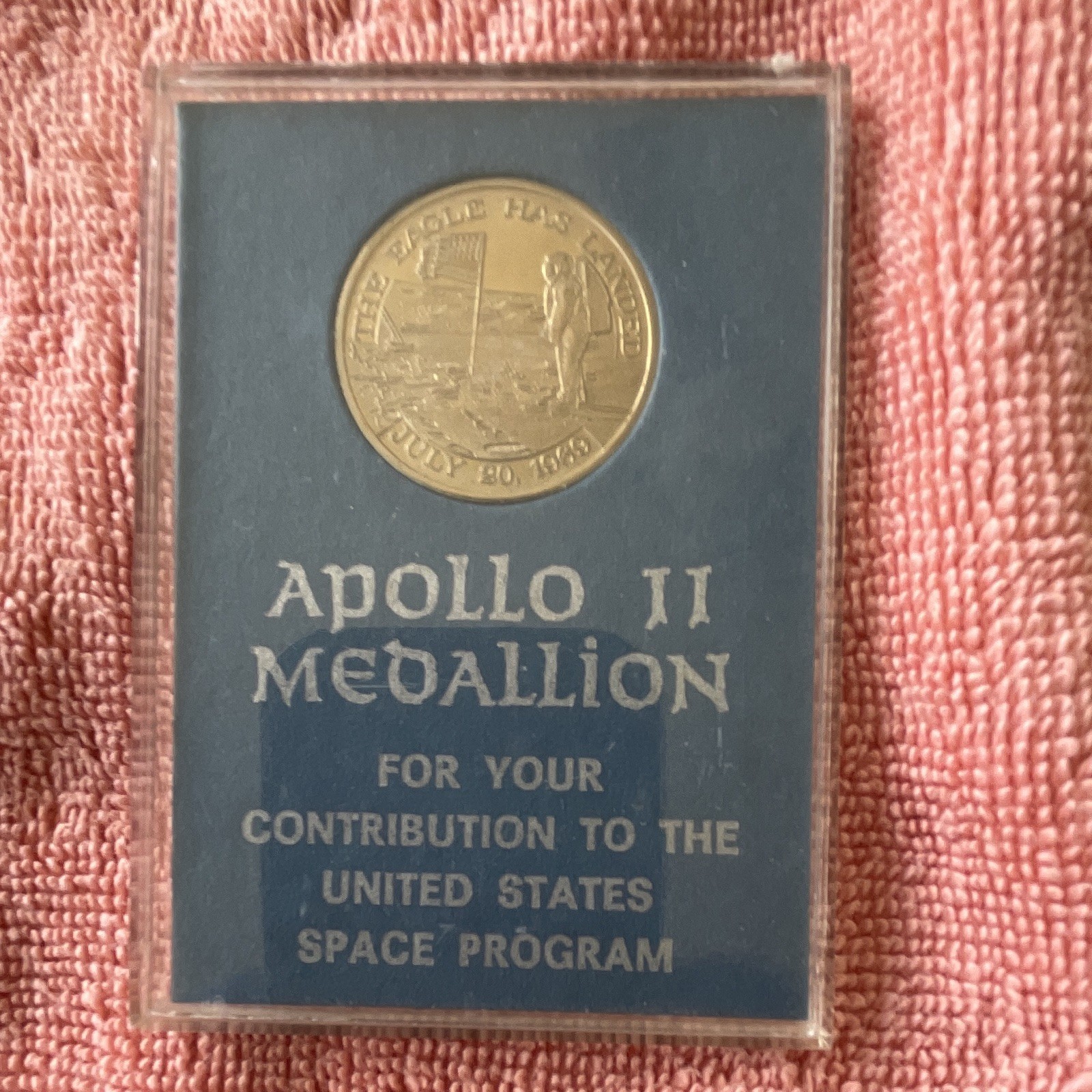 1969 Apollo 11 NASA MFA Medal 2nd Anniversary Flown Spacecraft Metal Sealed
