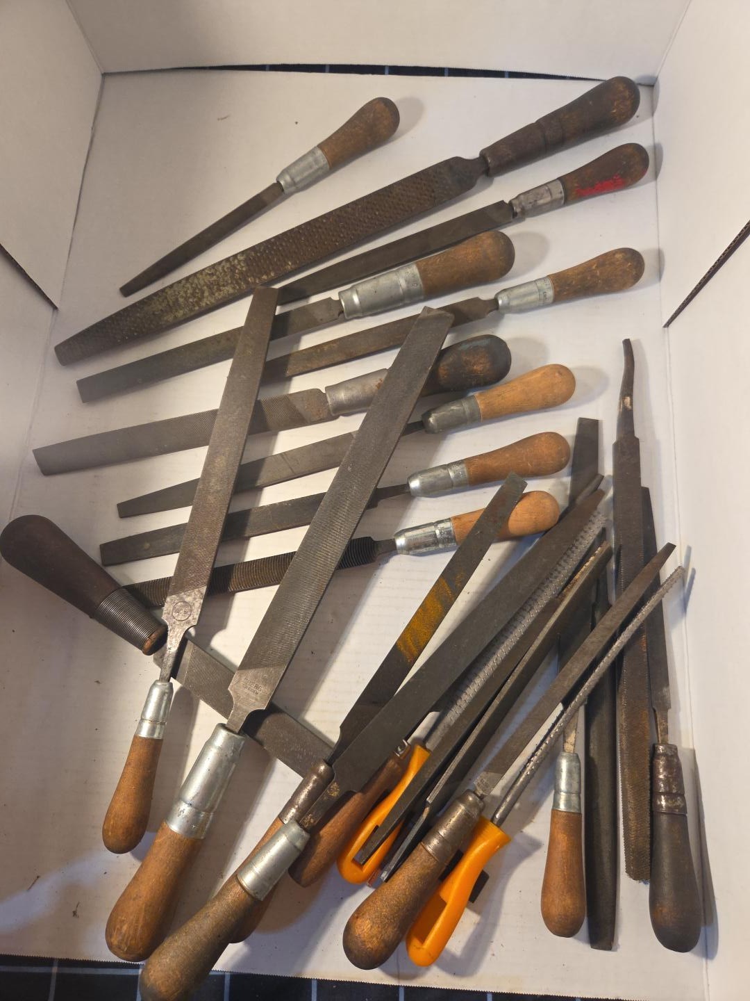 Vintage 28 Pc file rasp lot Lutz Oberg Nicholson Globe Wood Handles 1930 1960 Vintage 28 Pc file rasp lot Lutz Oberg Nicholson Globe Wood Handles 1930 1960