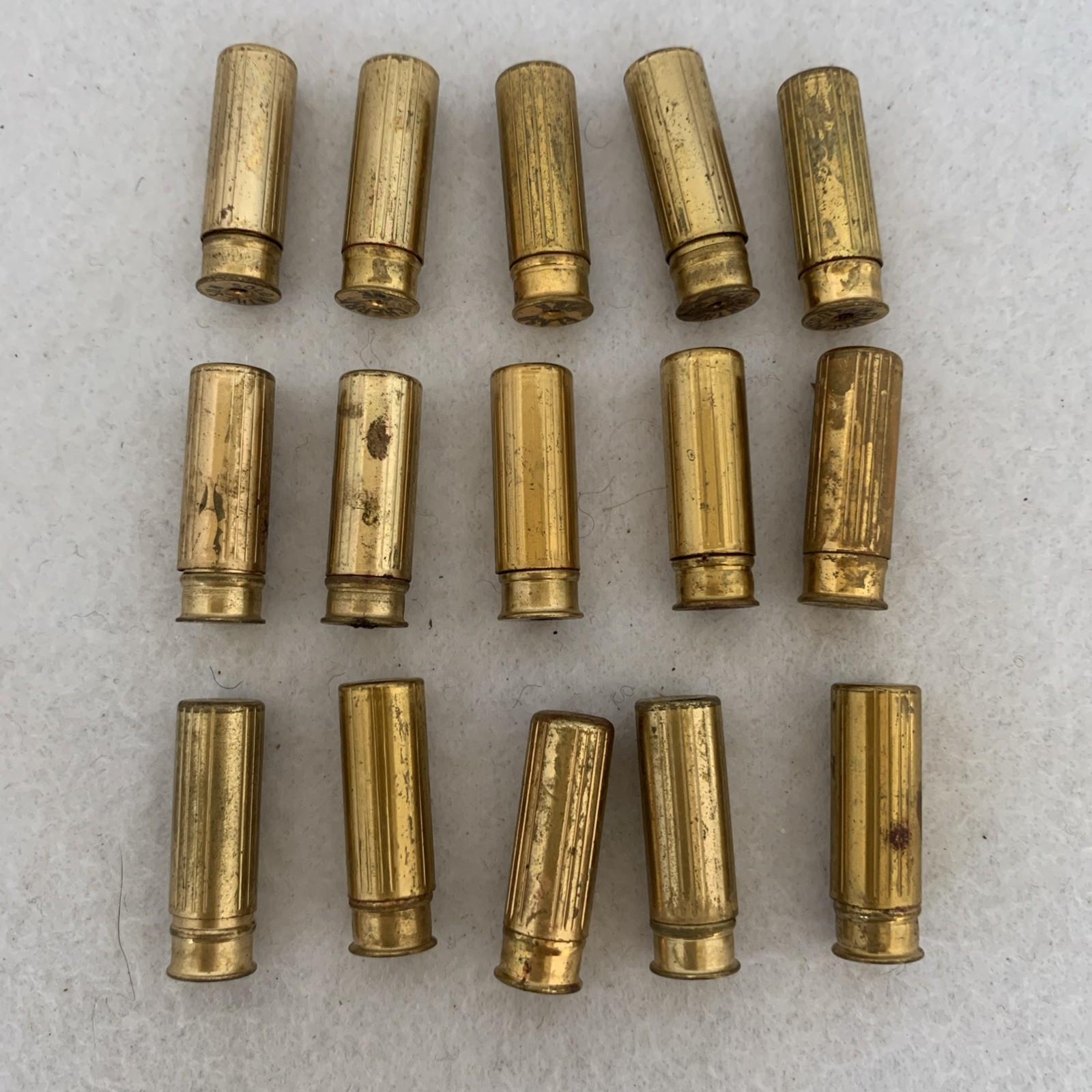 15 Vintage Avon Mini Sample Brass Bullet Lipsticks Lot, Read Description 15 Vintage Avon Mini Sample Brass Bullet Lipsticks Lot, Read Description