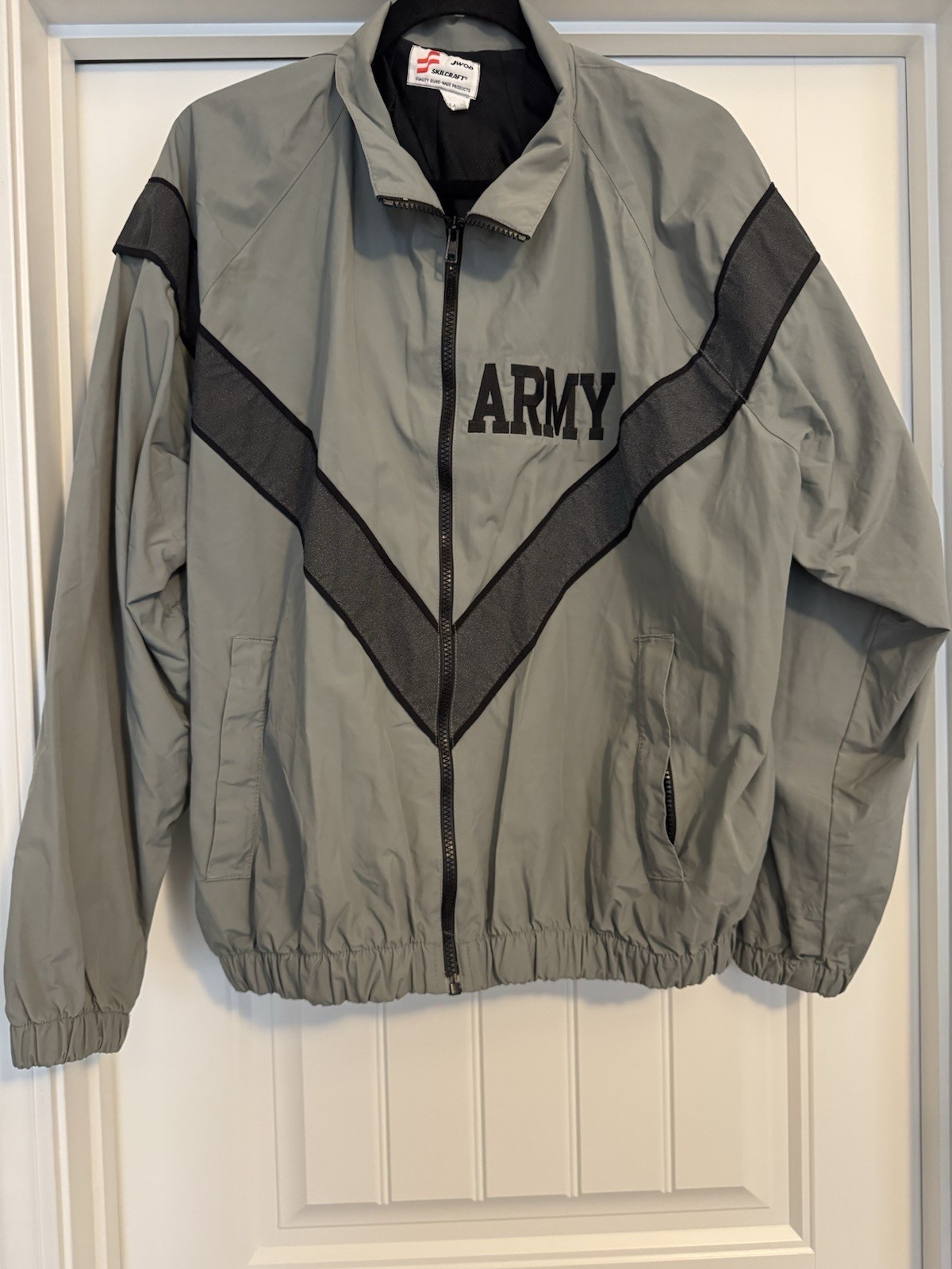 US Army JWOD Skilcraft IPFU Jacket Windbreaker Men’s Size Large Regular Nylon