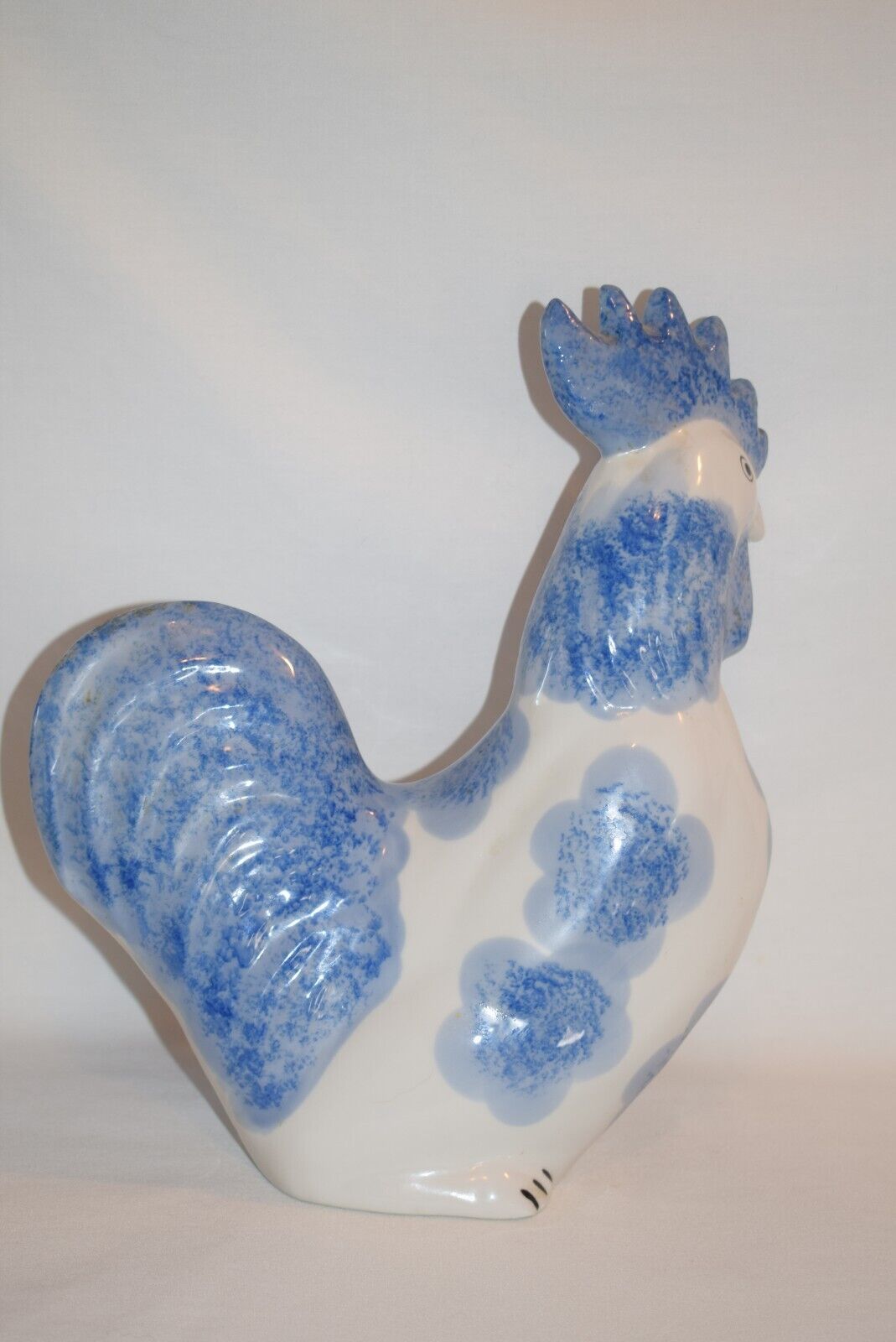 Vintage Flambro Countryside Collection Blue and White Chicken
