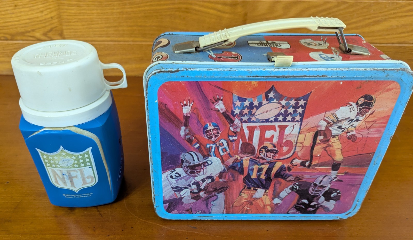 Vintage 1978 NFL Metal Thermos Brand Football Lunch Box