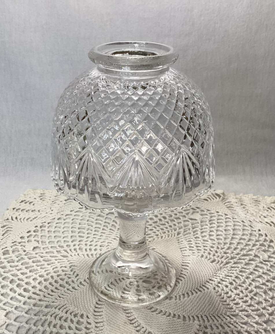 Vintage Partylite Clearview Glass Pedestal Tealight Fairy Lamp 6 3/4\