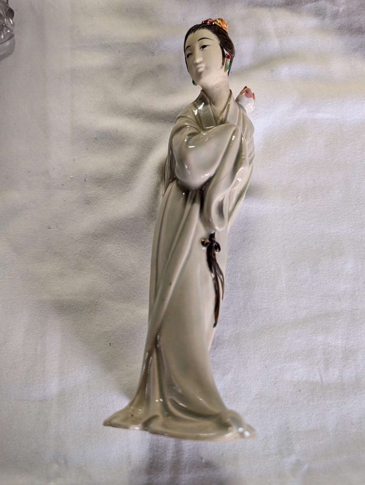 VTG Celadon Porcelain Asian Figurine WomanPlaying Flute7-3/4\
