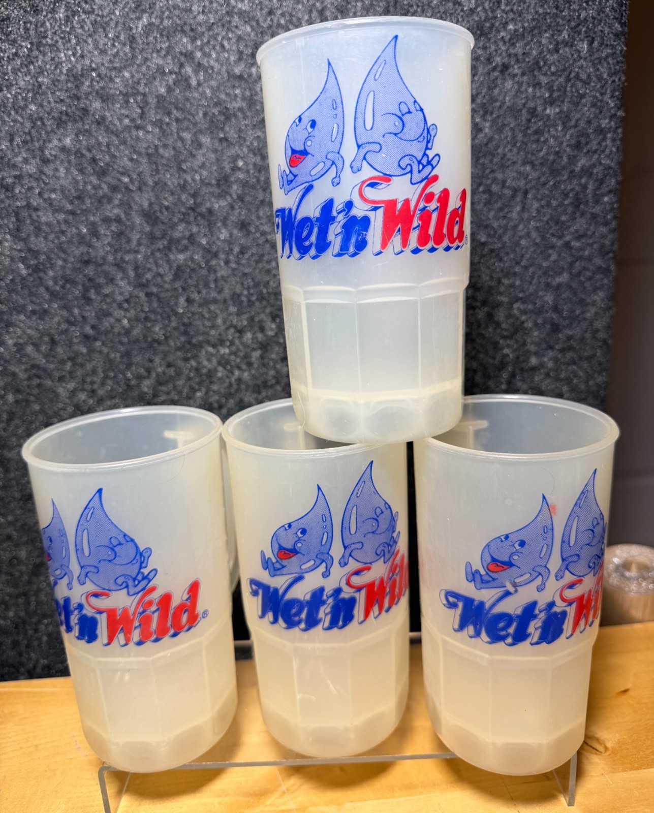 Vintage Wet N’ Wild Water Park Orlando Florida Clear Plastic Mugs Cups - 80s