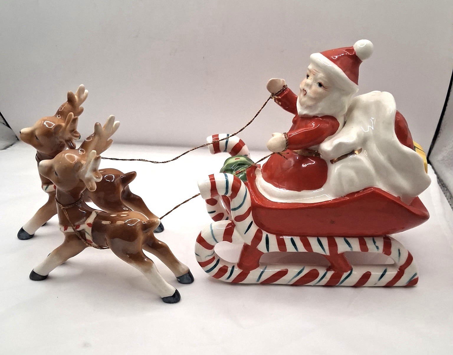 Vintage Kelvin 1957 Ceramic Santa Sleigh and Reindeers Very Rare Christmas Vintage Kelvin 1957 Ceramic Santa Sleigh and Reindeers Very Rare Christmas