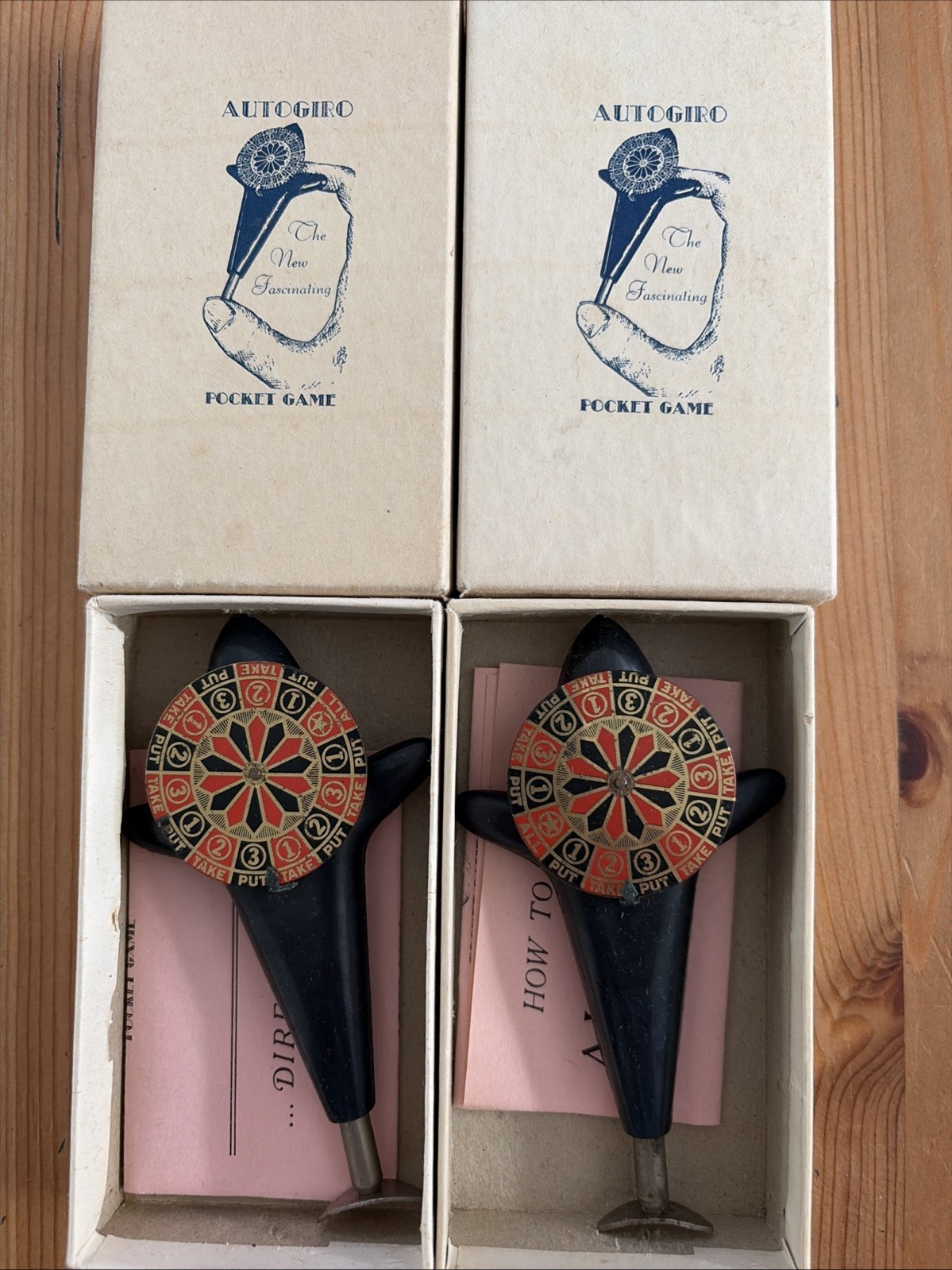 Rare Autogiro Pocket Roulette Spinning Wheel Gambling Bakelite In Original Box Rare Autogiro Pocket Roulette Spinning Wheel Gambling Bakelite In Original Box