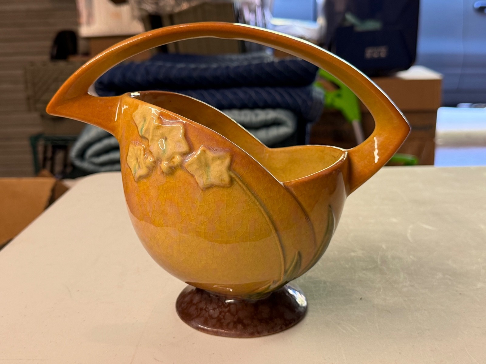 Vintage Roseville Art Pottery Wincraft 8