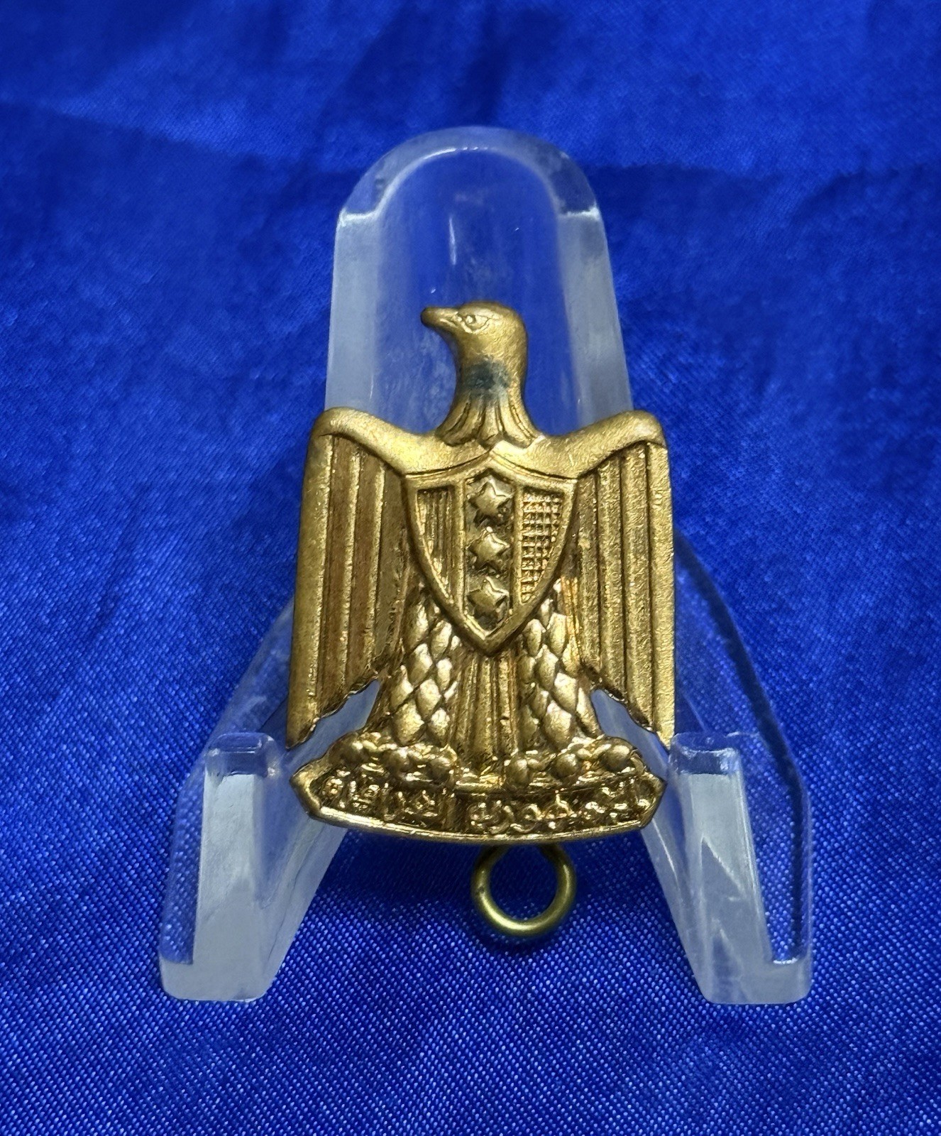 Iraq- Vintage Iraqi Metal Golden Eagle Pin Badge,1980's Saddam Hussein Era.