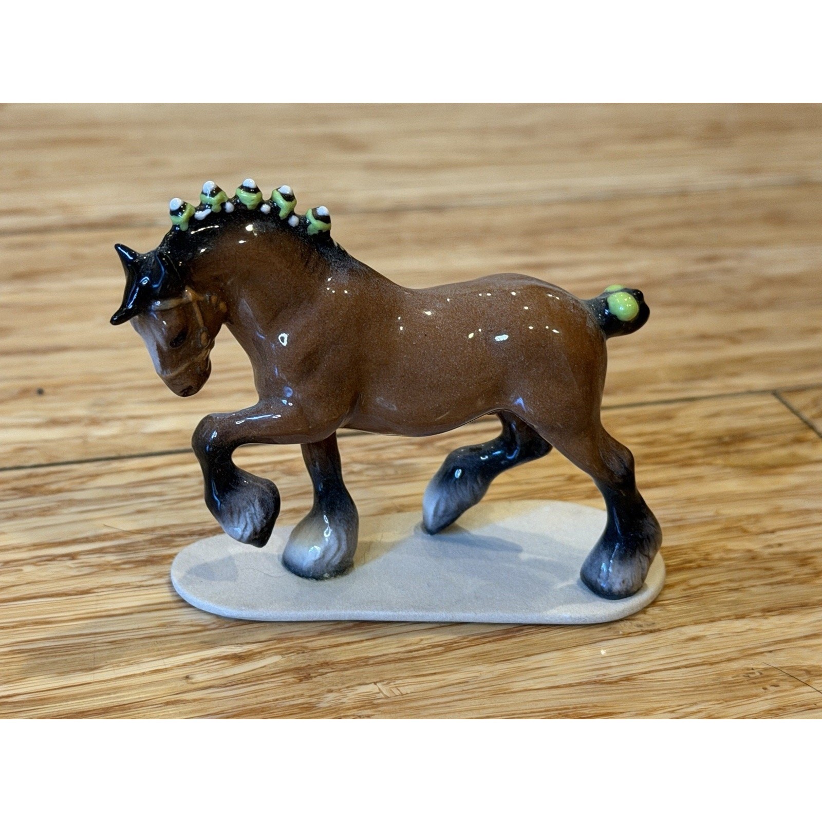 Hagen Renaker Miniature, Clydesdale Draft Horse on Base Retired #3127 VTG 2.75” Hagen Renaker Miniature, Clydesdale Draft Horse on Base Retired #3127 VTG 2.75”