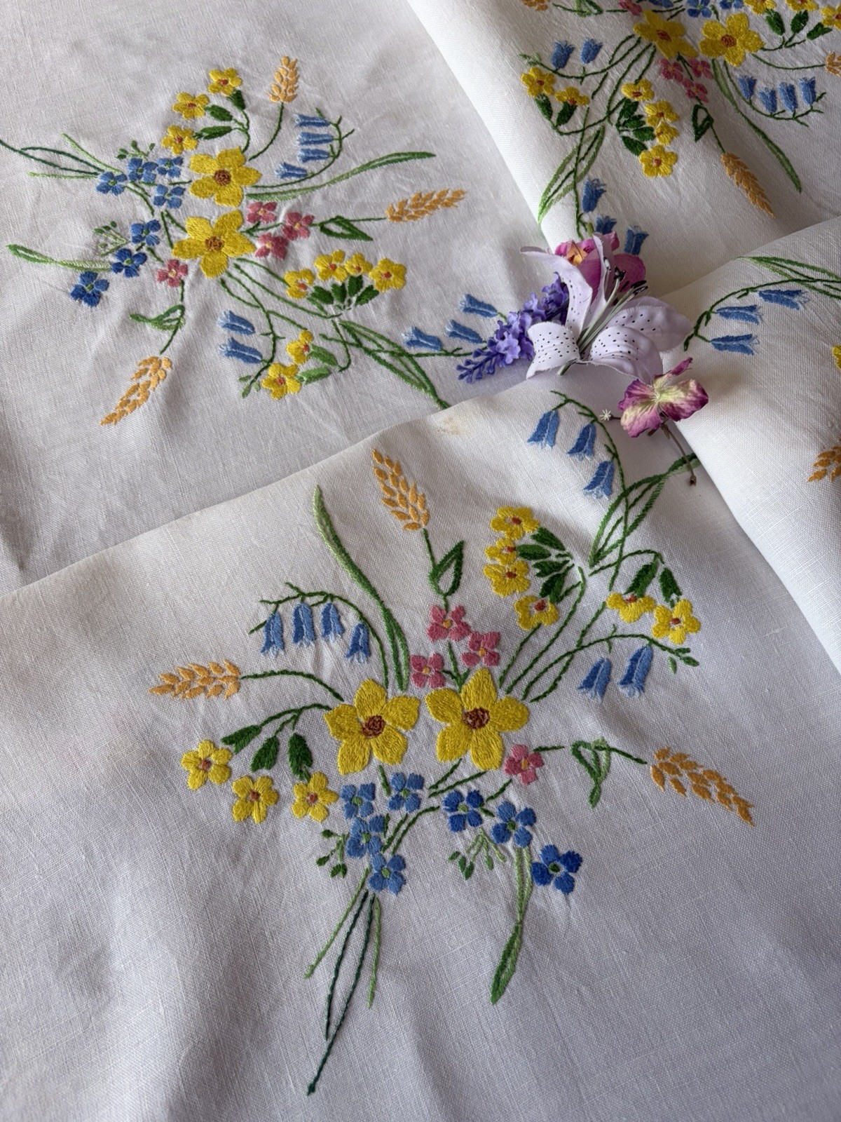 Vintage Hand Embroidered Tablecloth  - Beautiful work