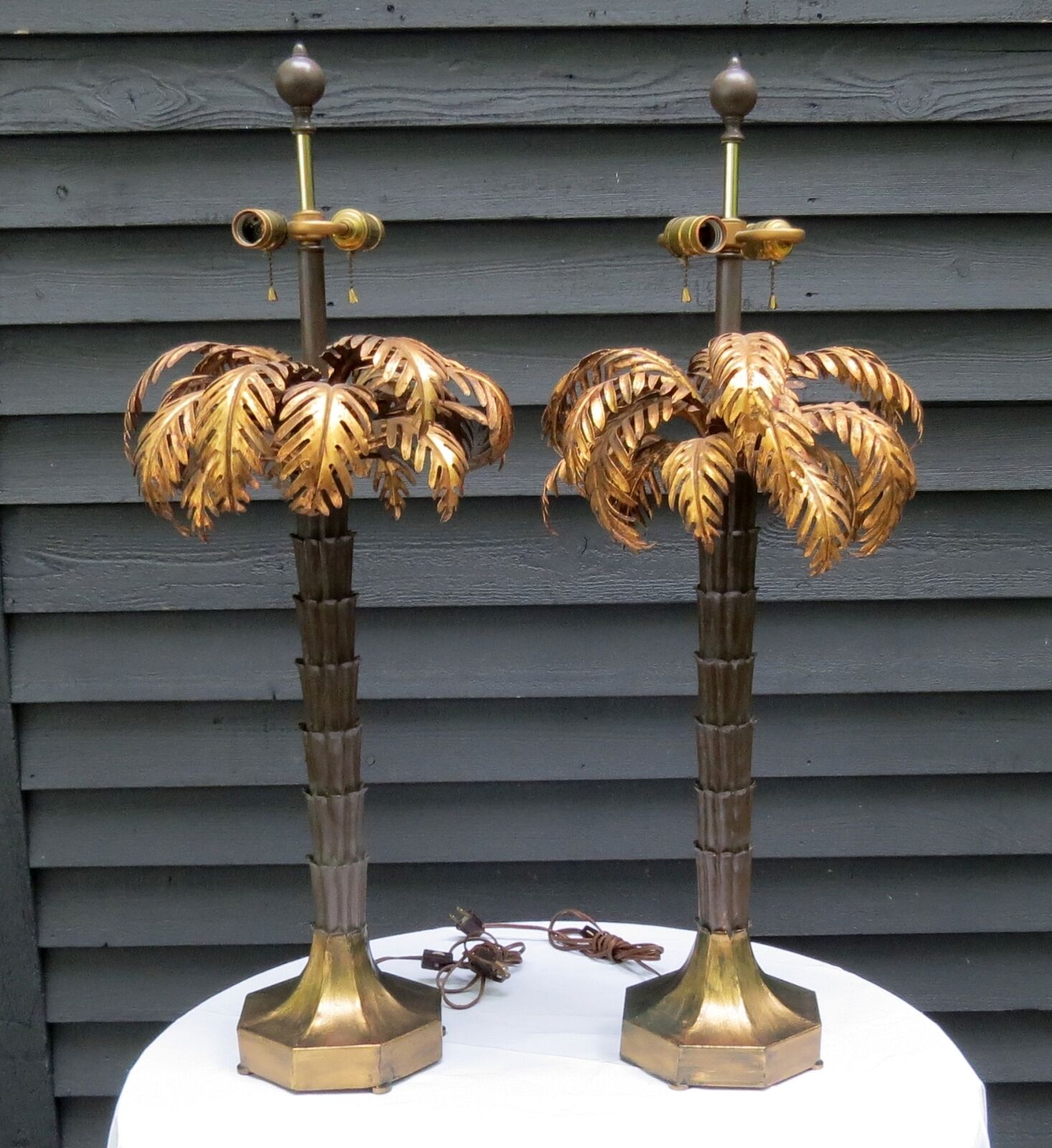 Vintage Pair Warren Kessler Gold Gilt Tole Metal Palm Tree Lamps 35\
