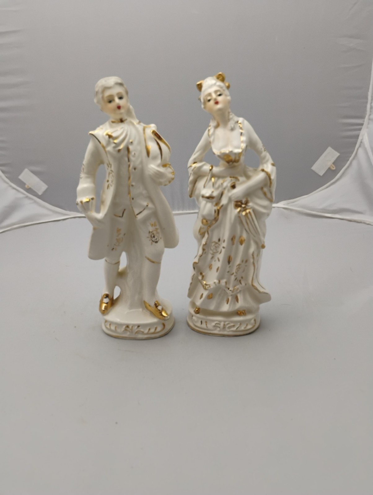 Vintage Porcelain Colonial Couple