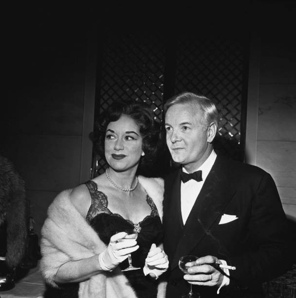 British actress singer dancer Pat Kirkwood wearing a black dress w- Old Photo