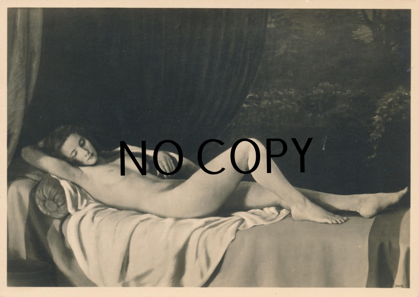 Photo PK Art Johann Schult - The Resting H1.21 Photo PK Art Johann Schult - The Resting H1.21