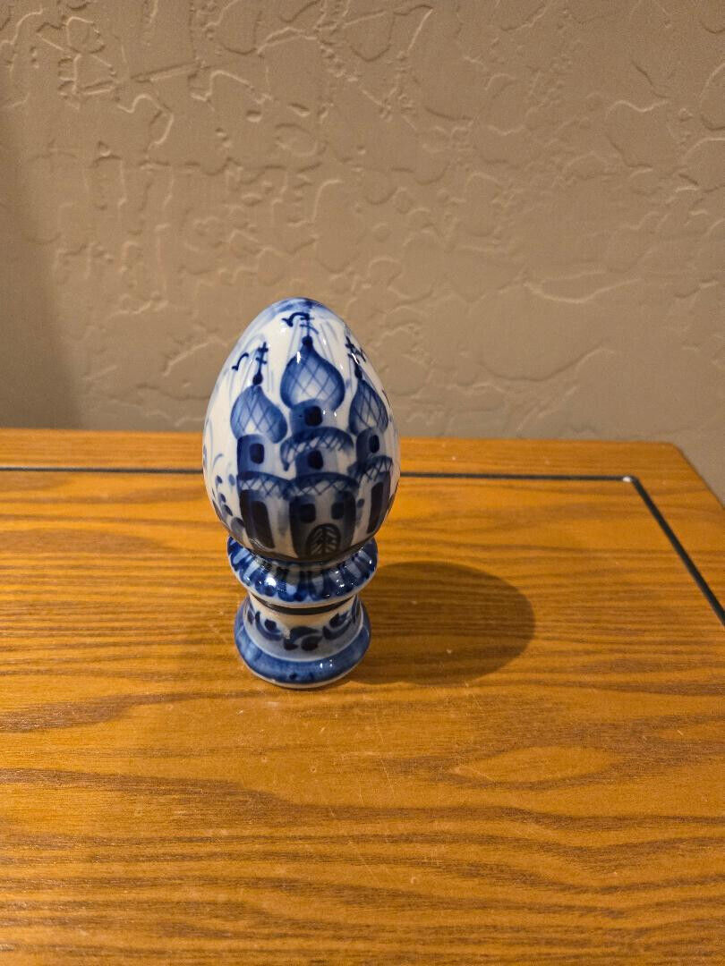 Vtg Hand Painted Russian Blue & White Gzhel Porcelain Egg