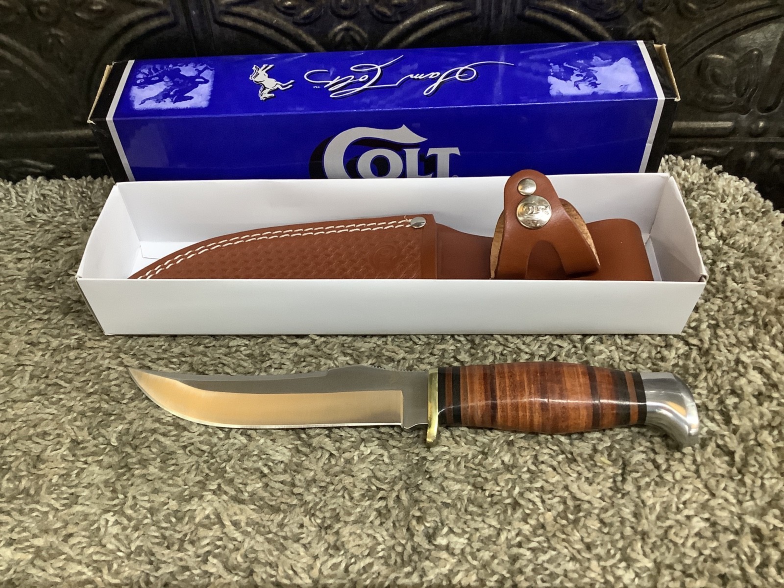 Colt CT295 Skinner Fixed Blade Knife W/ Leather Sheath
