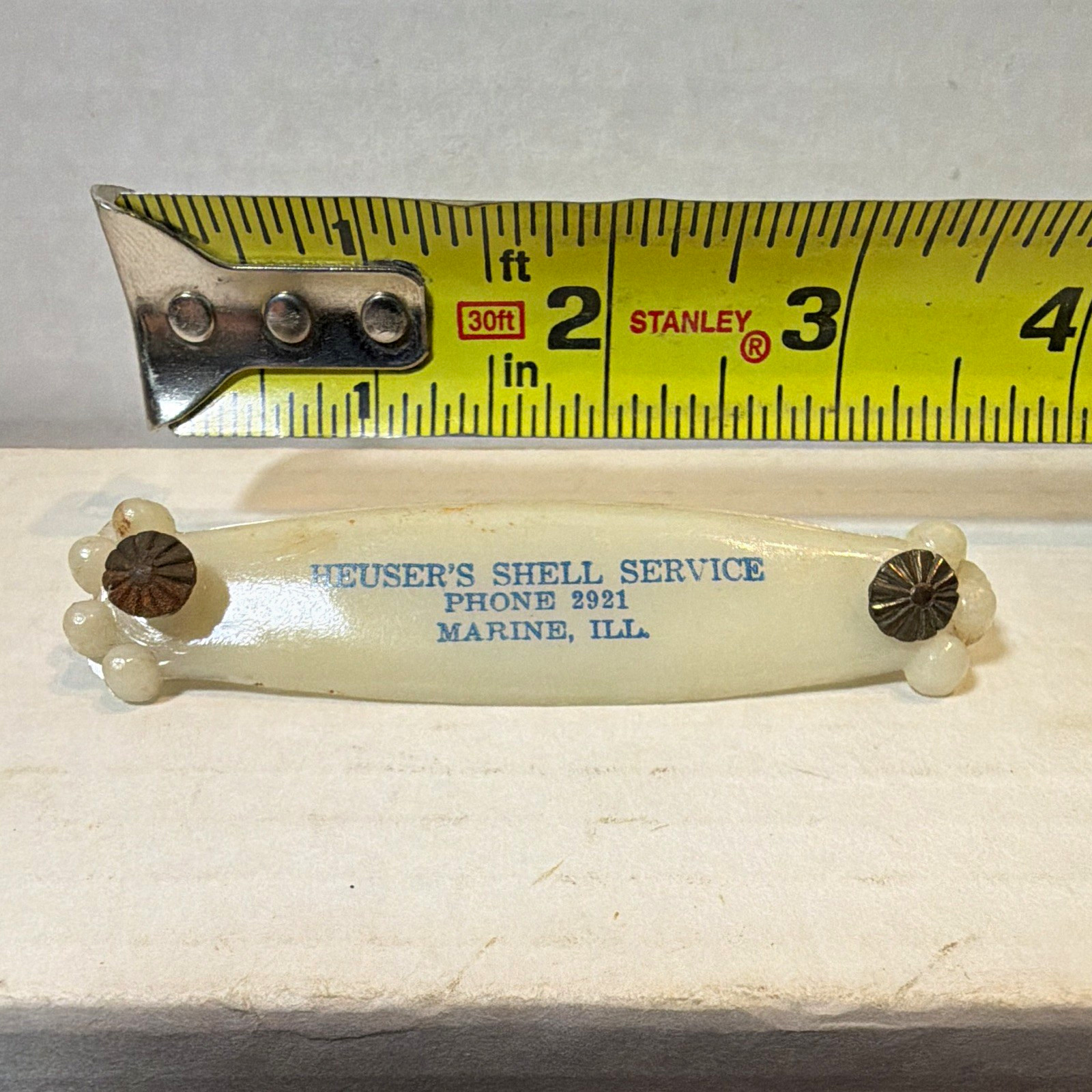 Vintage Shell Gasoline Advertising Hueser’s Marine Illinois Calendar holder ?
