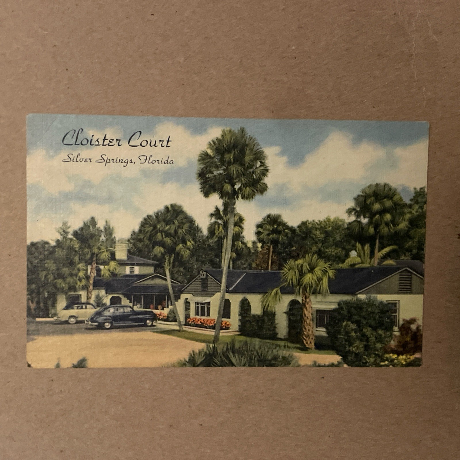 Cloister Court Silver Springs Old Cars 1961 PM FL Linen Postcard