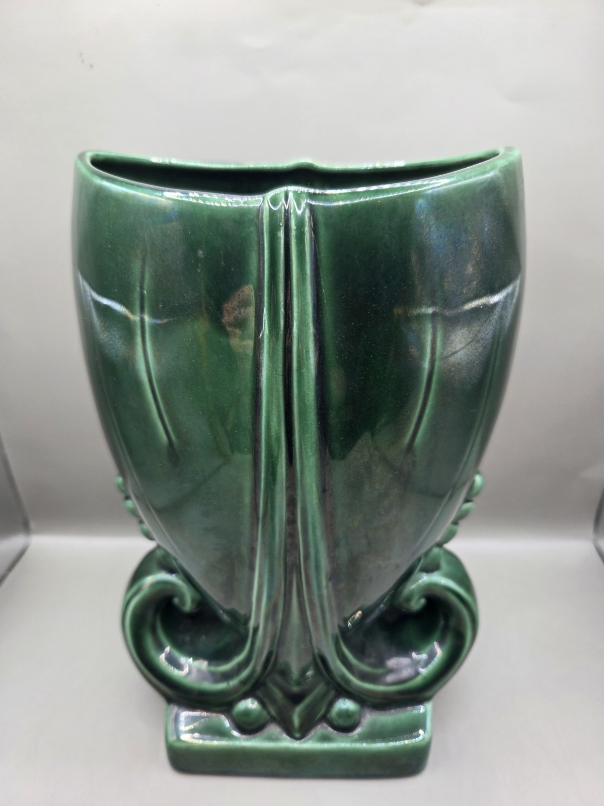 Vintage Royal Haeger Vase Art Deco Green Glazed Made In USA 10\