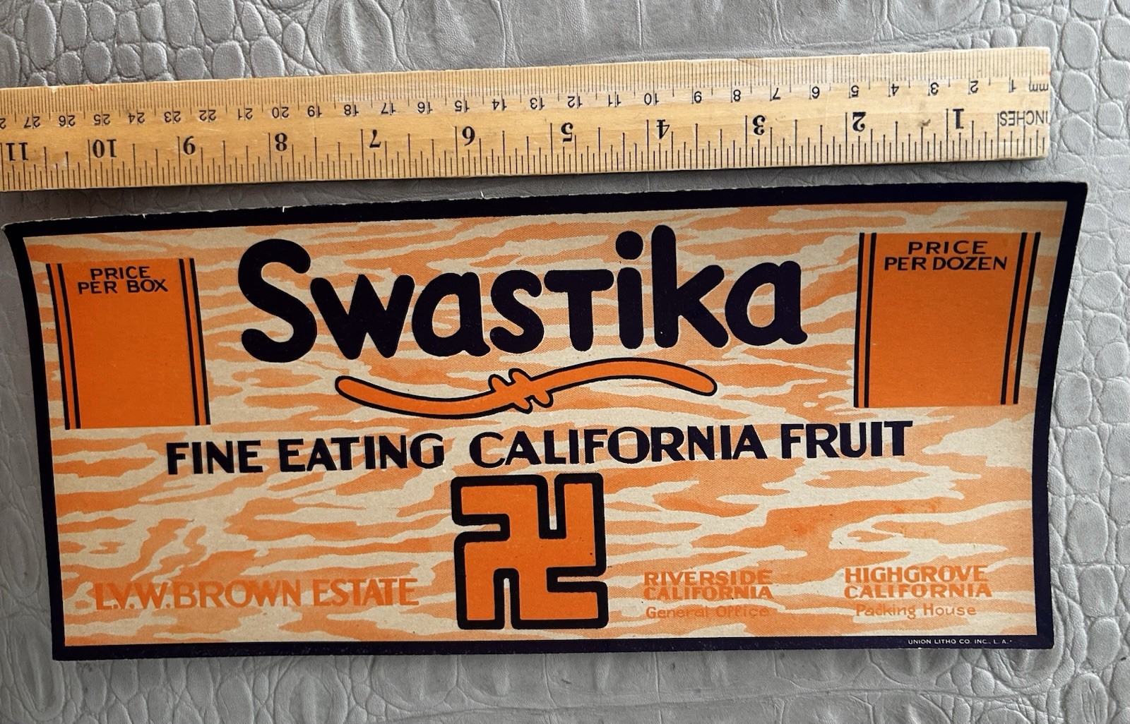 Vintage 1920s Rare SWASTIKA California Fruit Crate Cardboard Label Vintage 1920s Rare SWASTIKA California Fruit Crate Cardboard Label