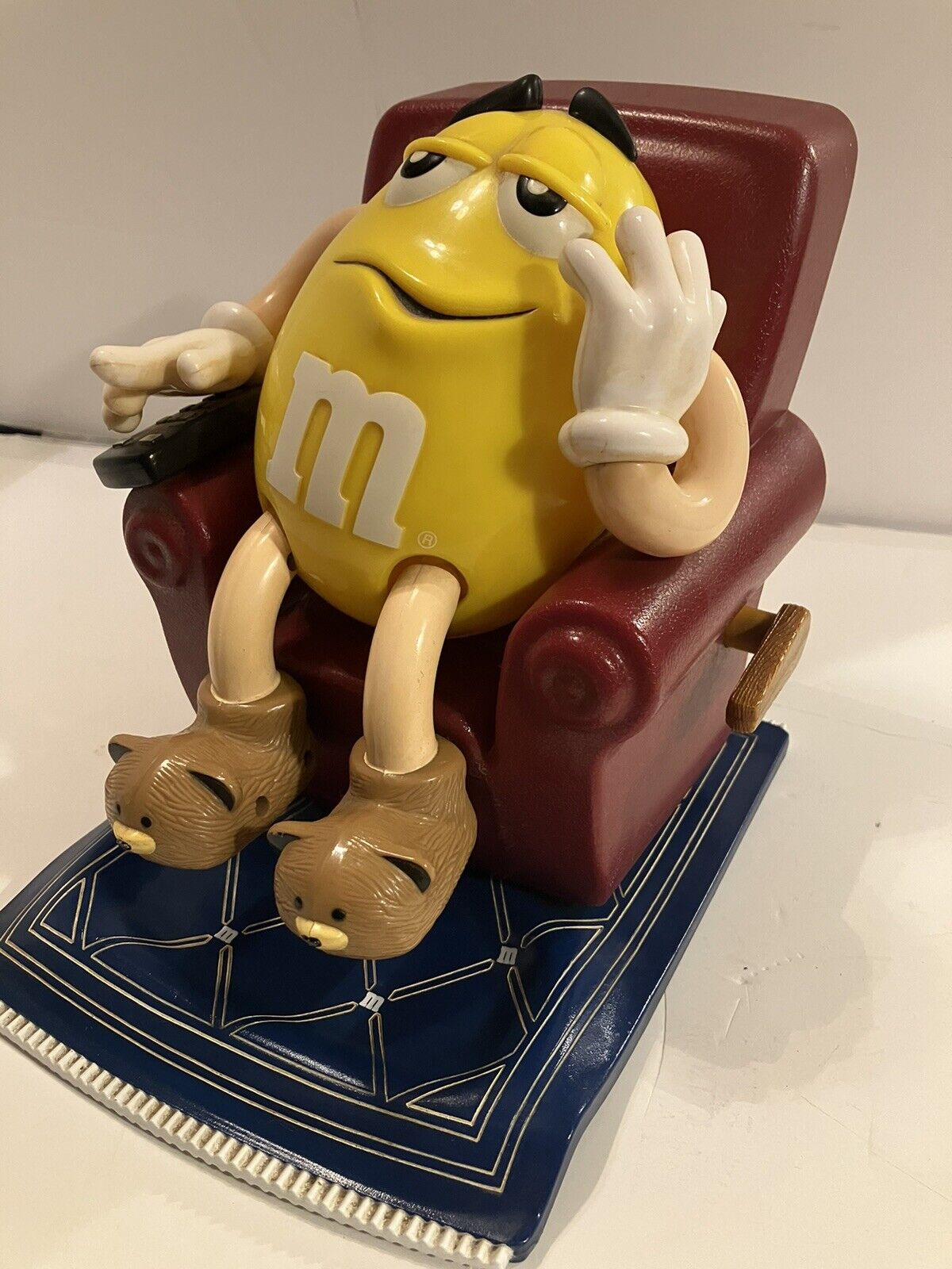 Yellow M&M Candy Dispenser - Perfect For The M&M Collector