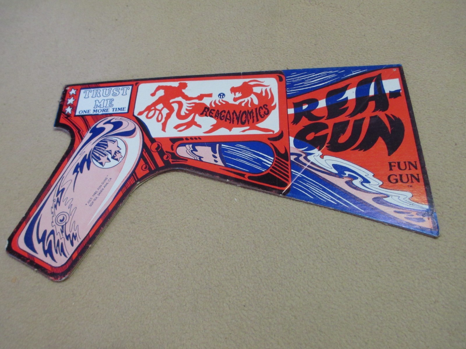 1980s Ronald Reagan Reaganomics Rea-Gun prop gun novelty, dem campaign