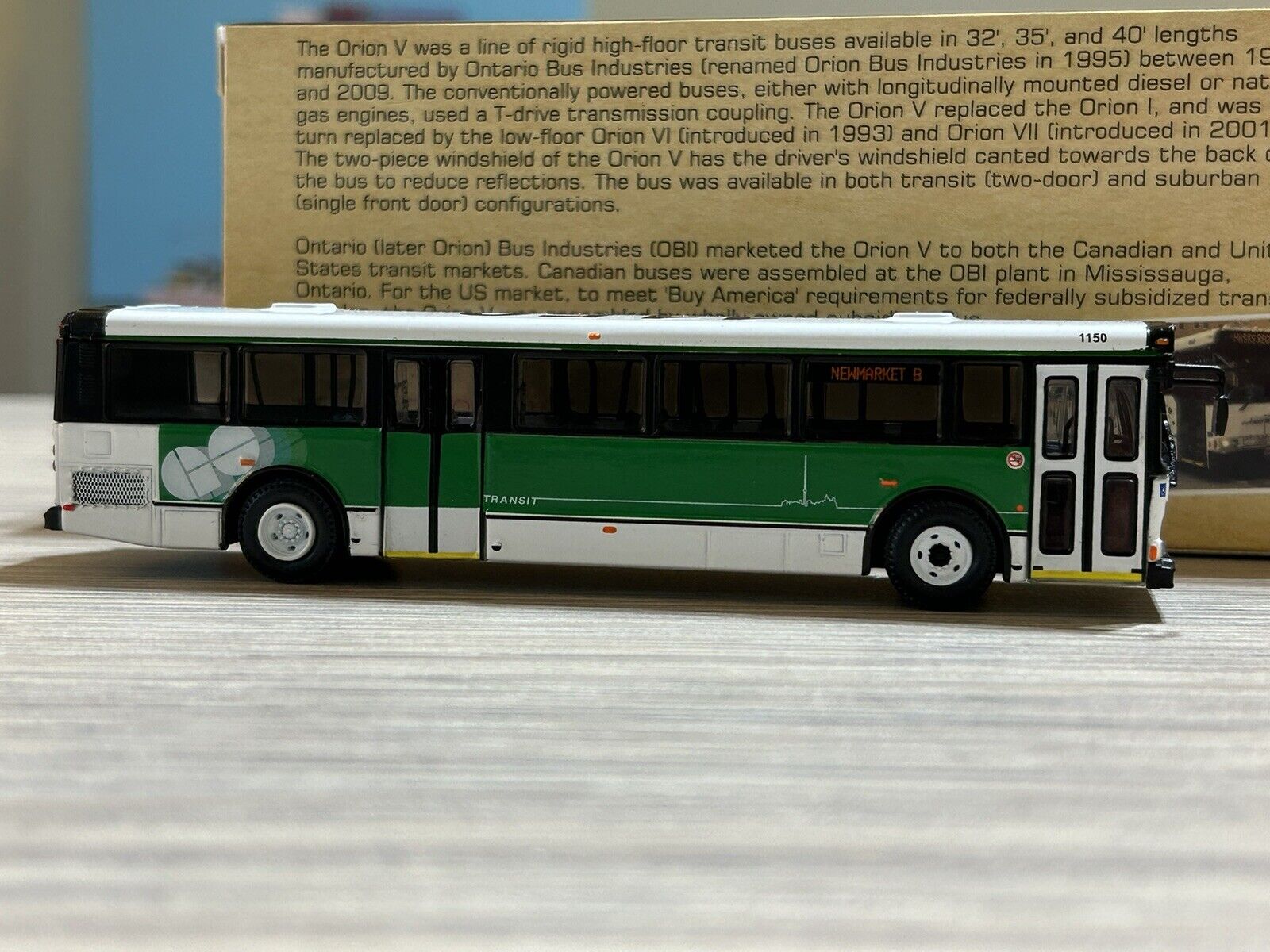 1/87 Iconic Replicas GO Transit Orion V Transit Diecast Bus New