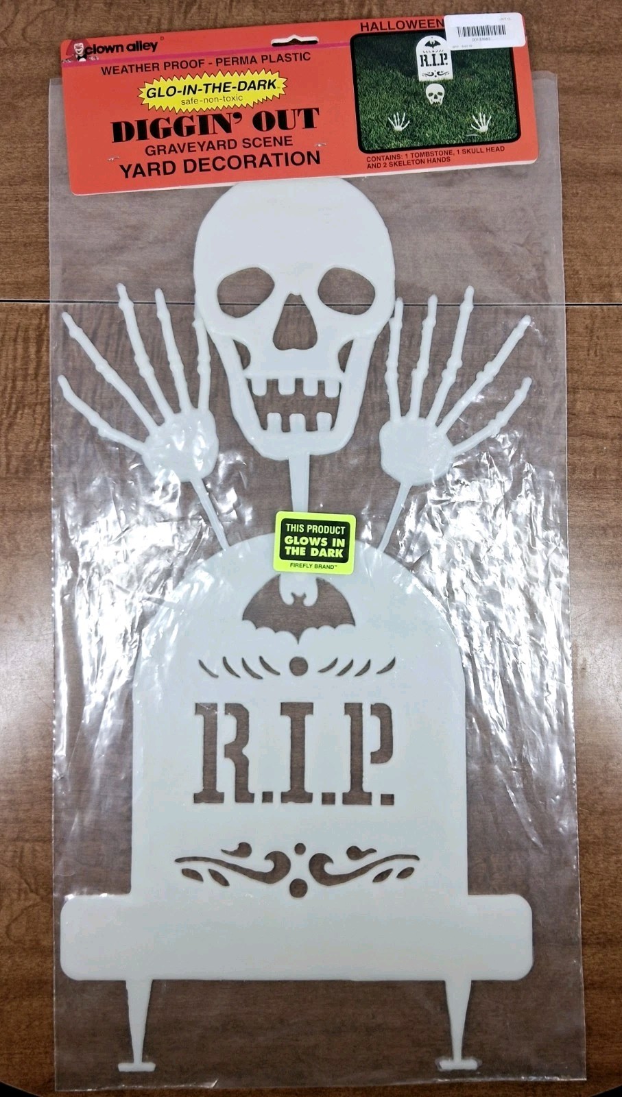 VTG Halloween Clown Alley Digging Out Graveyard Scene Glow In The Dark NOS VTG Halloween Clown Alley Digging Out Graveyard Scene Glow In The Dark NOS