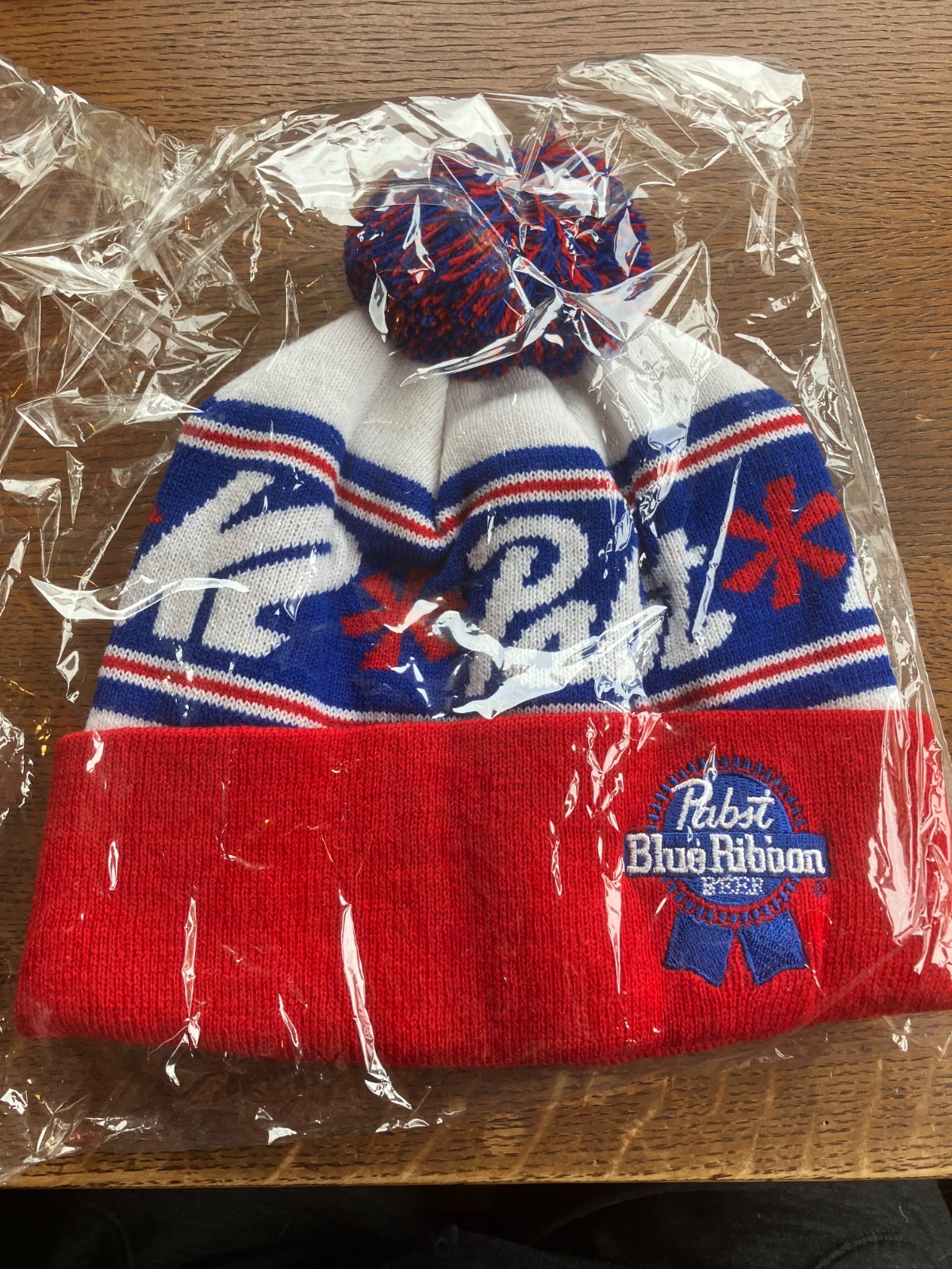 K2 Pabst pompom ski hat NIB Rare, gift to K2 employee, proceeds to charity
