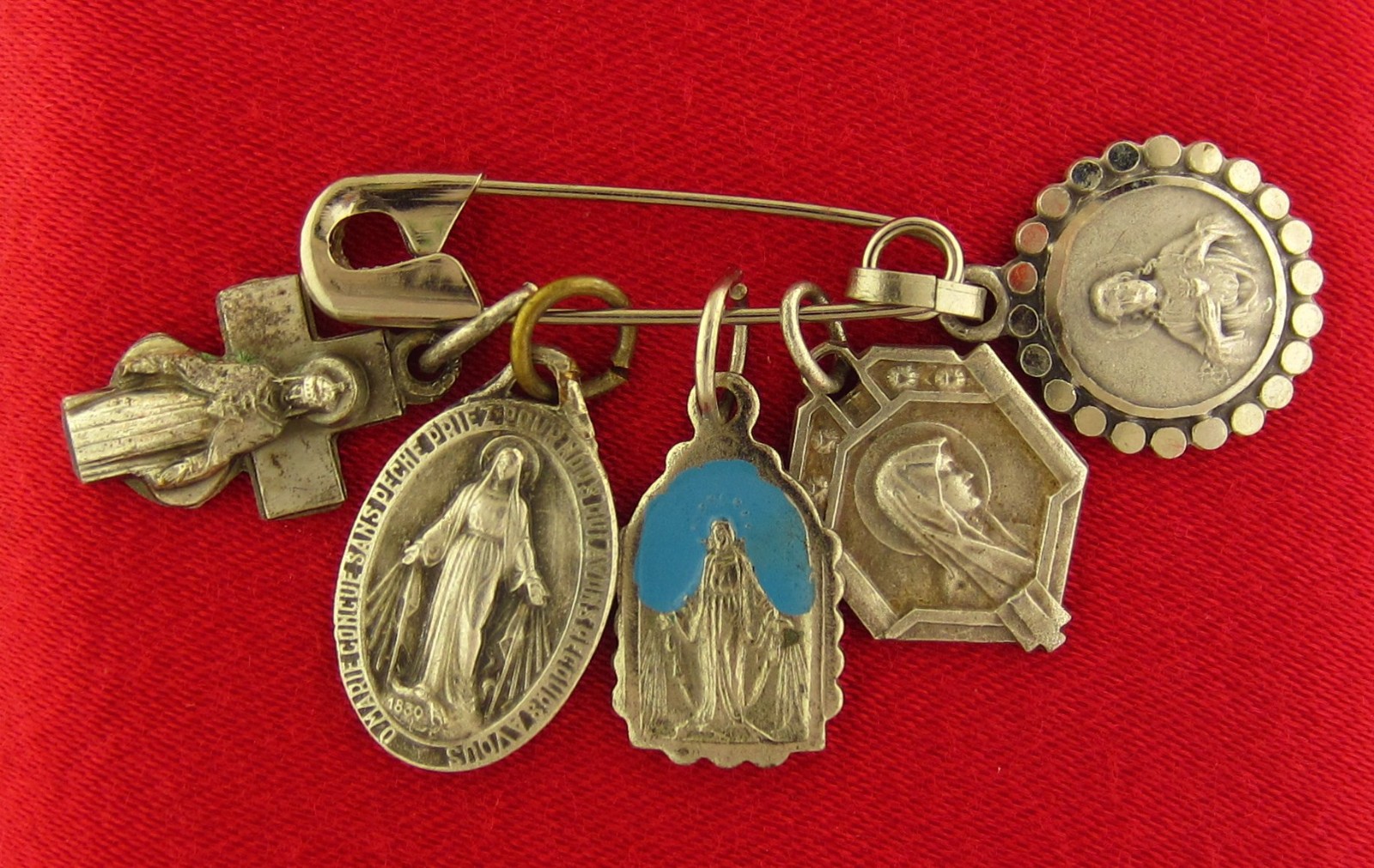 5 Vintage Mini Medals JESUS MARY LOURDES Religious Catholic Medals MINI 5 Vintage Mini Medals JESUS MARY LOURDES Religious Catholic Medals MINI